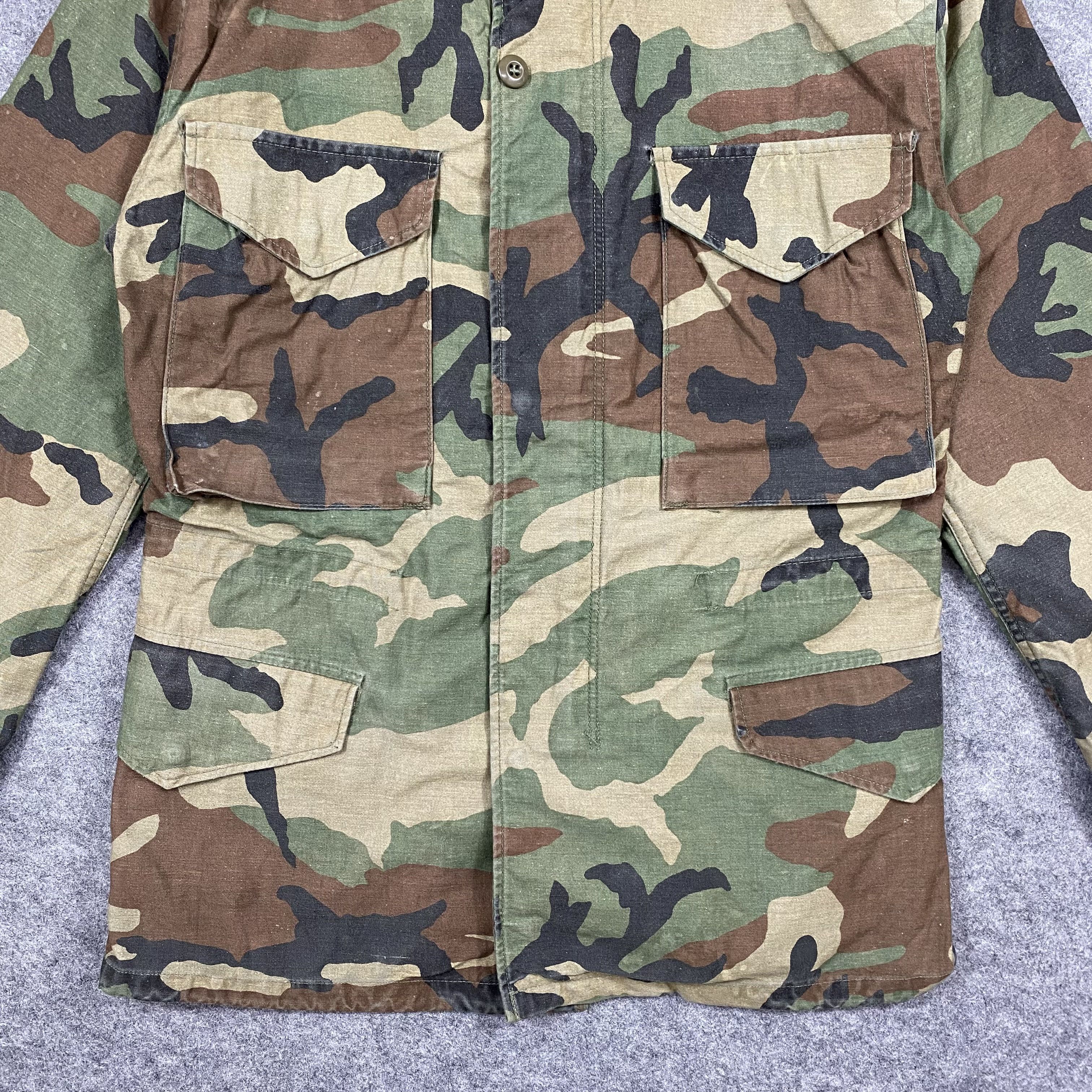 Vintage Vintage 1991 US Army M-65 Field Jacket Woodland Camo-J666 Size US M / EU 48-50 / 2 - 6 Thumbnail