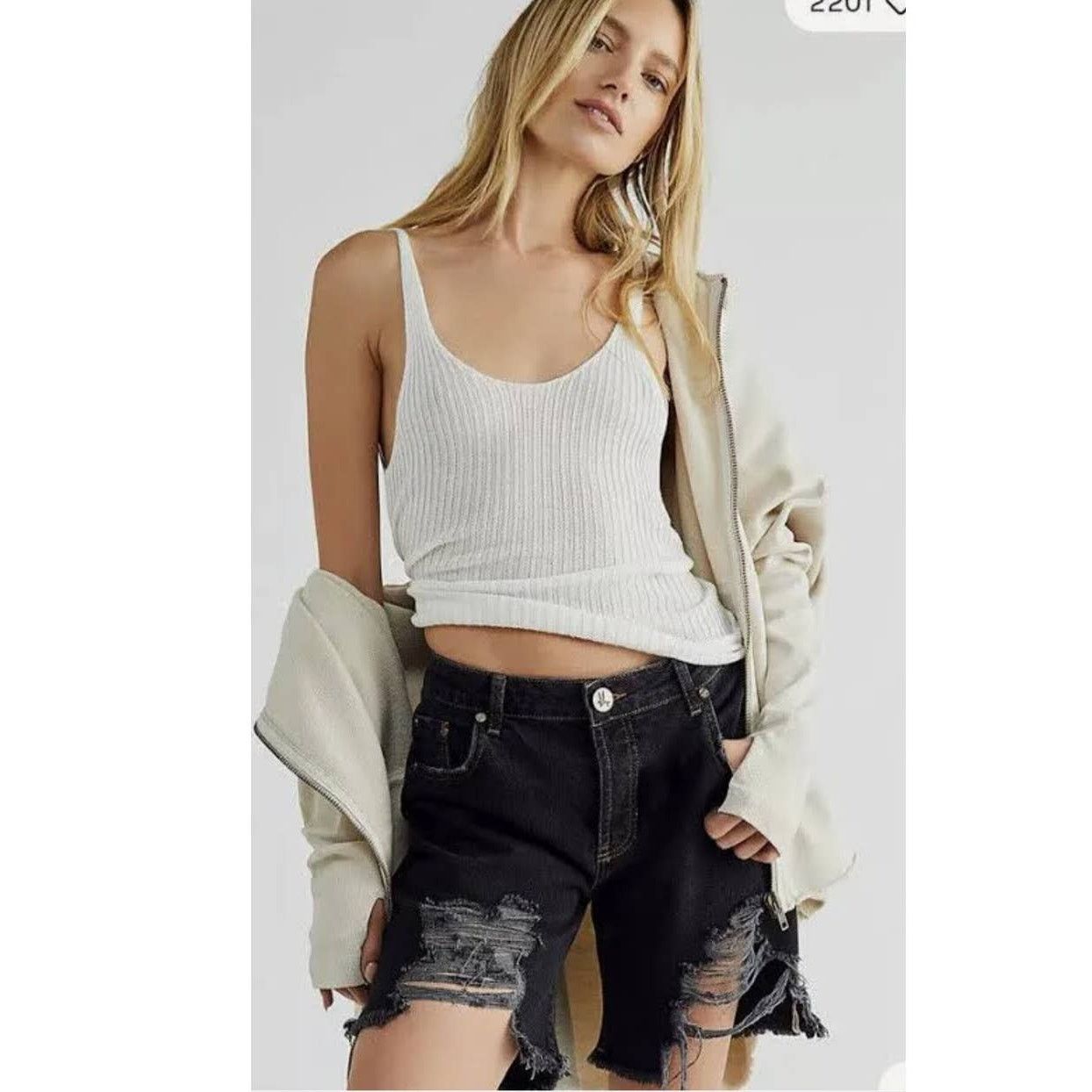 Free People × One Teaspoon New FP x One Teaspoon Stevie’s Boyfriend Shorts $118 Size 25 Size 25" / US 0 / IT 36 - 1 Thumbnail
