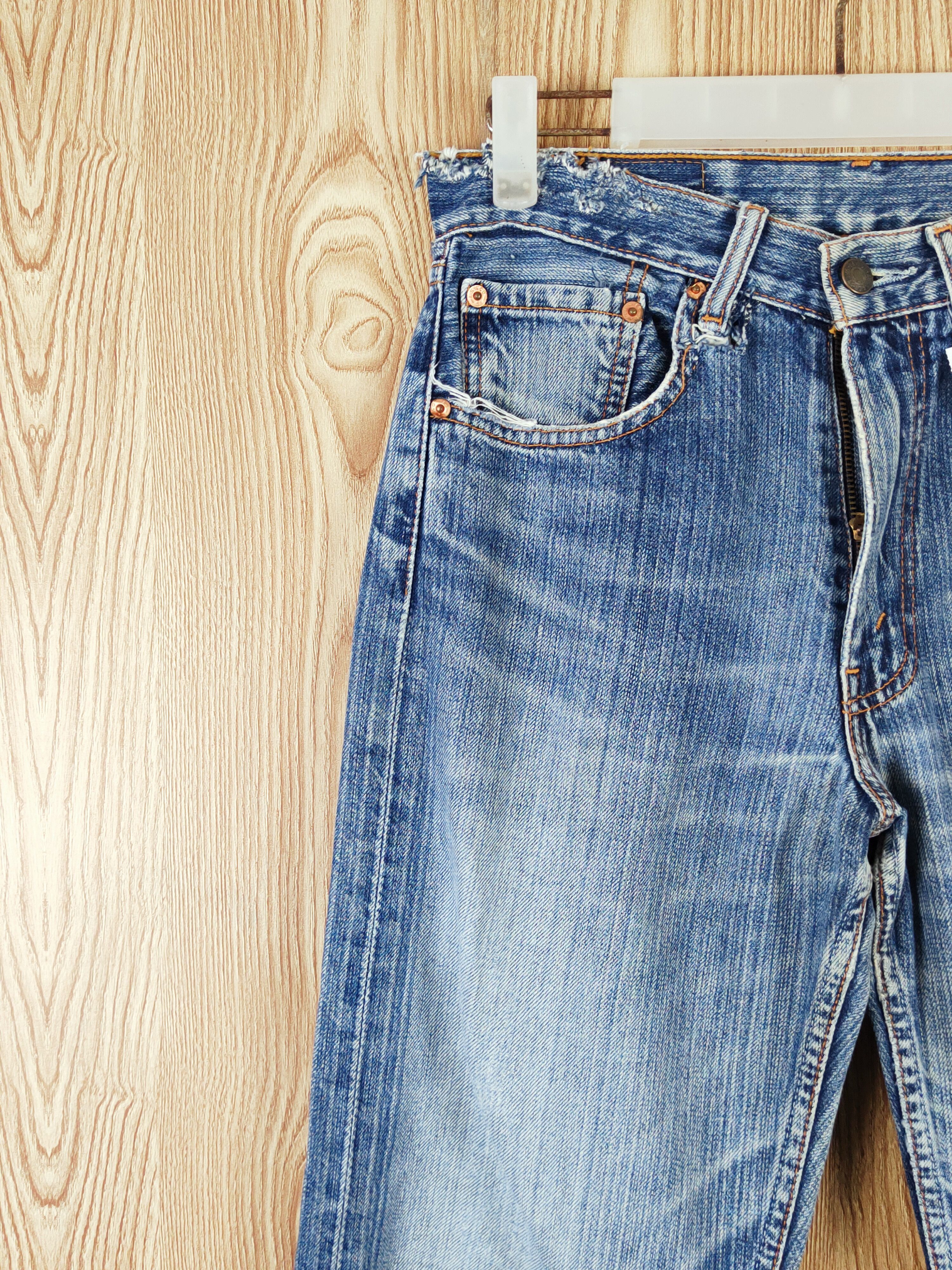 Levi's 512 Levi's vintage Blue Distressed Ripped Jeans denim #W233 Size US 29 - 4 Thumbnail