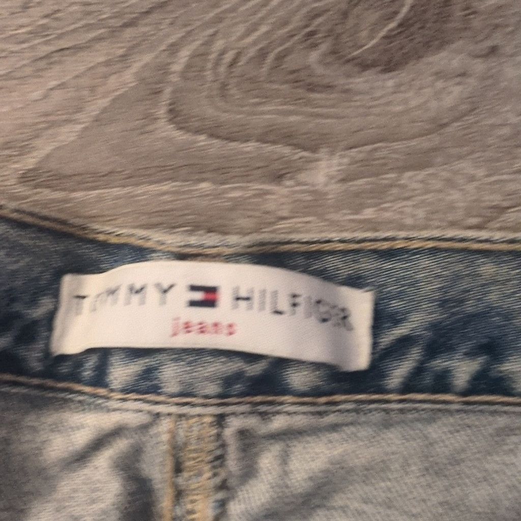 Tommy Hilfiger Tommy Hilfiger Vintage Y2K A Line 5 pocket skirt size 14 Size 33" - 2 Thumbnail