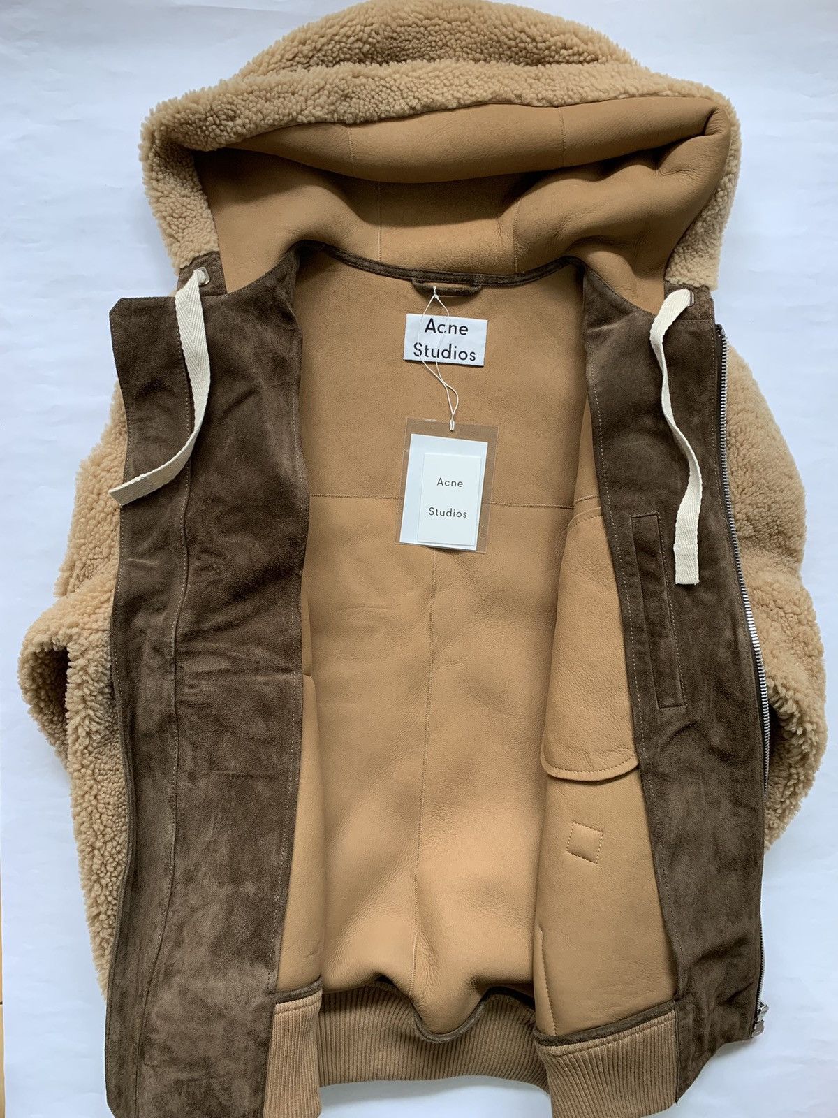 Acne Studios Hooded shearling jacket Almond beige Size US M / EU 48-50 / 2 - 5 Thumbnail