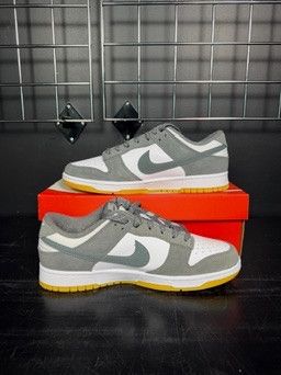 Nike Nike Dunk Low "Smoke Grey Gum 3M Swoosh" - Size 10 Size US 10 / EU 43 - 2 Thumbnail