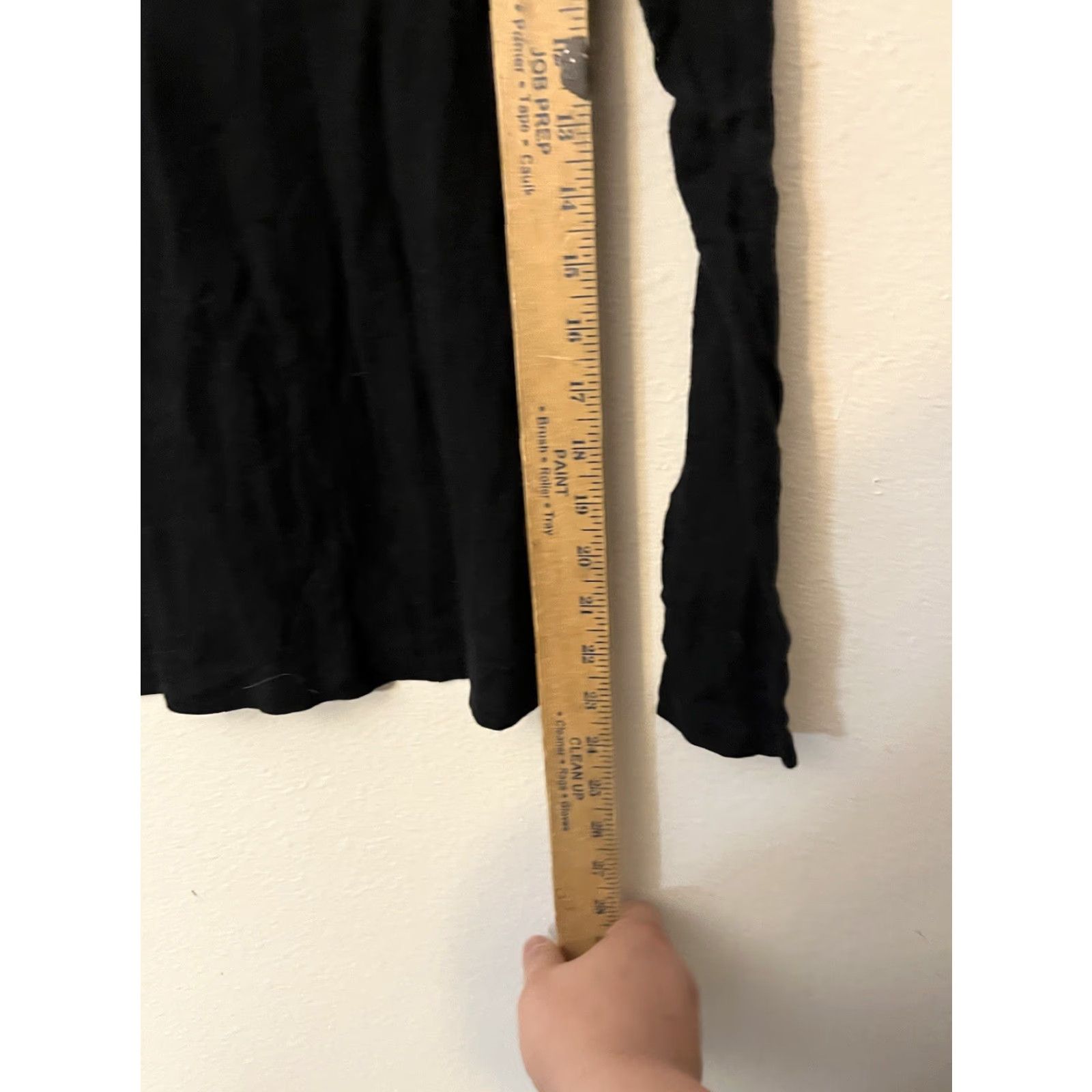 Old Navy Old Navy Black Long Sleeve Round Neck T-Shirt Women S Vintage-Style? Size S / US 4 / IT 40 - 4 Thumbnail