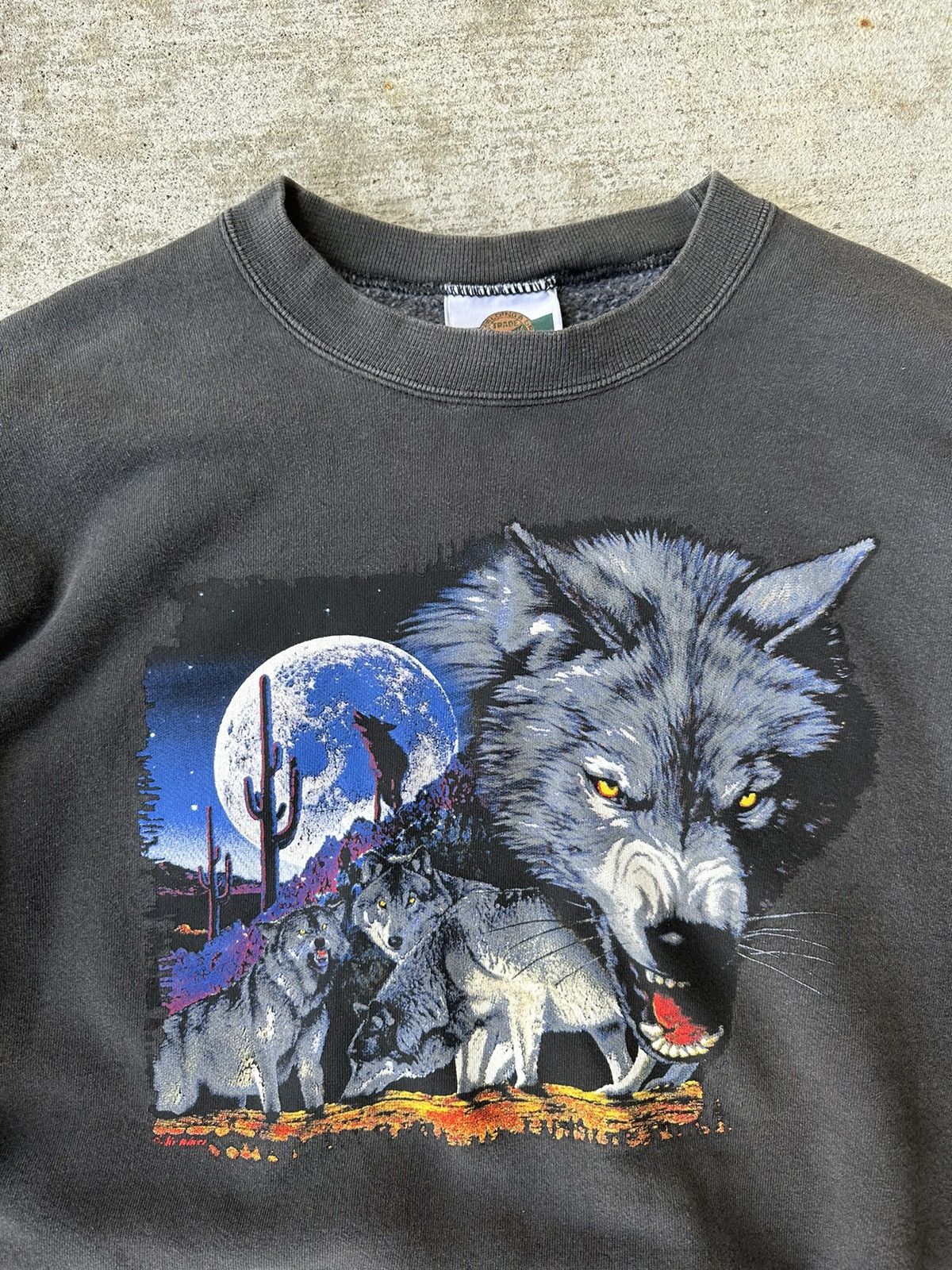 Vintage 90s Wolf Nature Graphic Crewneck Sweatshirt Size US XL / EU 56 / 4 - 3 Thumbnail