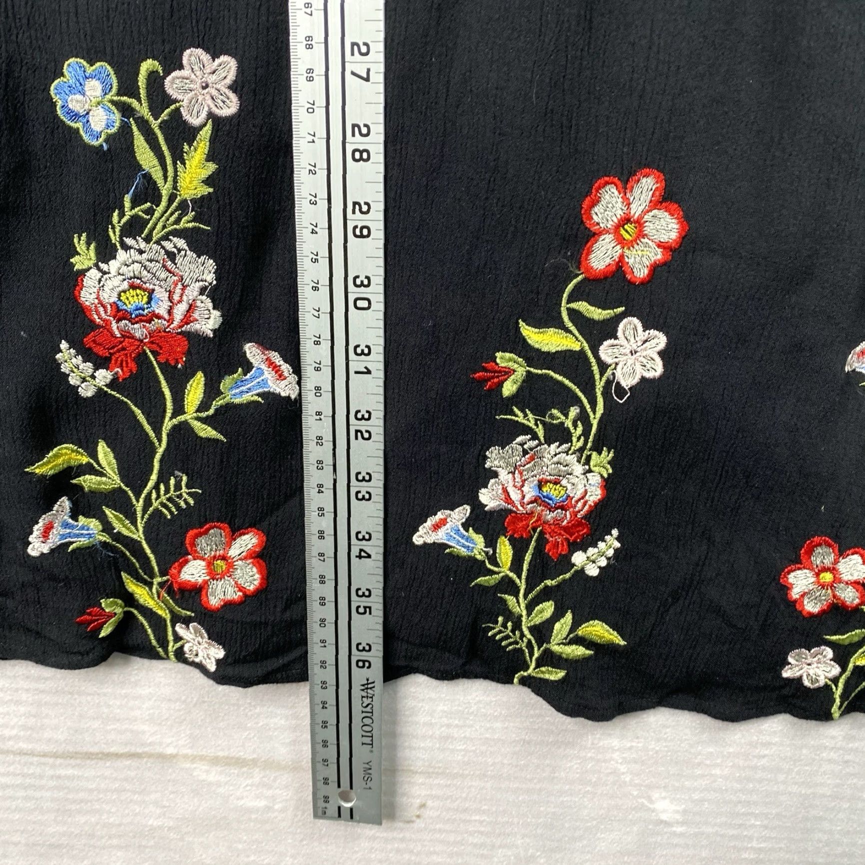 Vintage JUNAROSE Dress Knee Length Floral Embroidered Bell Sleeve A-Line Black 14 Womens Bohemian Size XL / US 12-14 / IT 48-50 - 7 Thumbnail