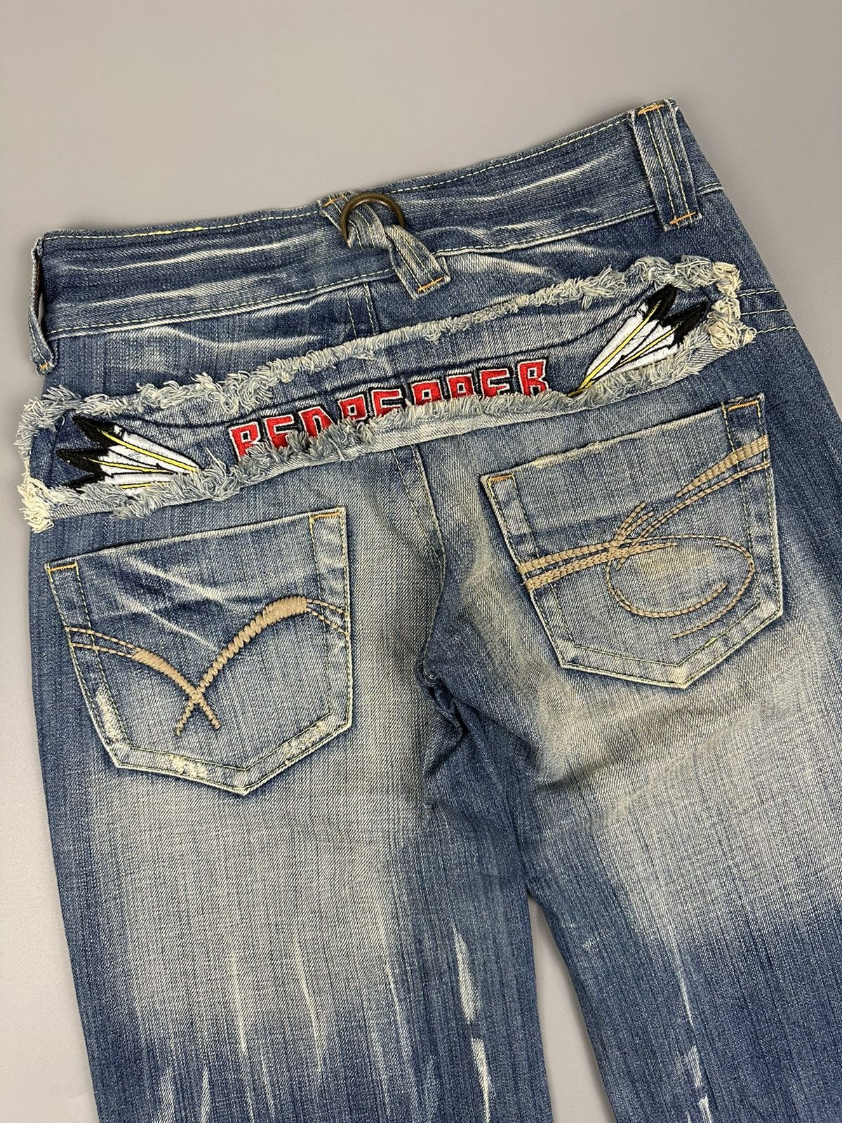 If Six Was Nine 🔥Flared🔥Vintage Red Pepper Embroidered Acidwash Flared Denim Size US 26 / EU 42 - 8 Thumbnail