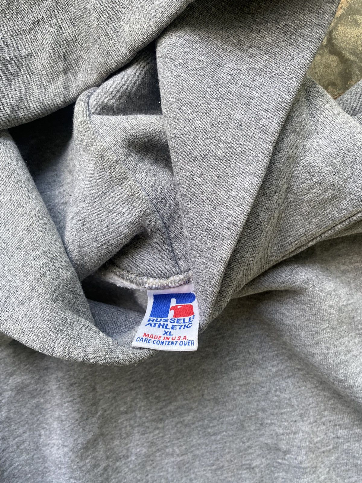 Russell Athletic Vtg90’s Russell Size US L / EU 52-54 / 3 - 4 Thumbnail