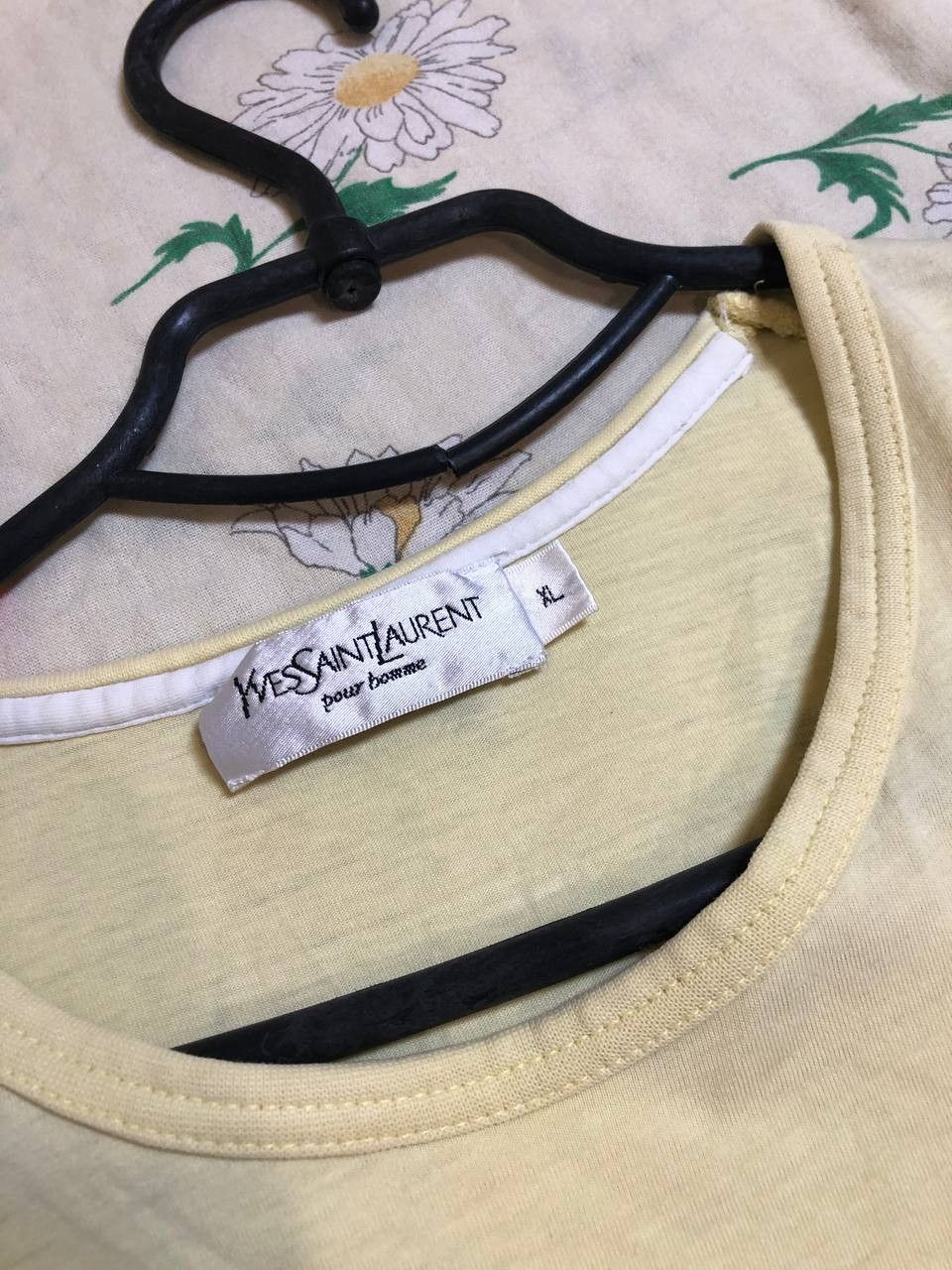 Yves Saint Laurent Vintage 90s Yves Saint Laurent YSL t-shirt rare retro hype Size US L / EU 52-54 / 3 - 11 Thumbnail
