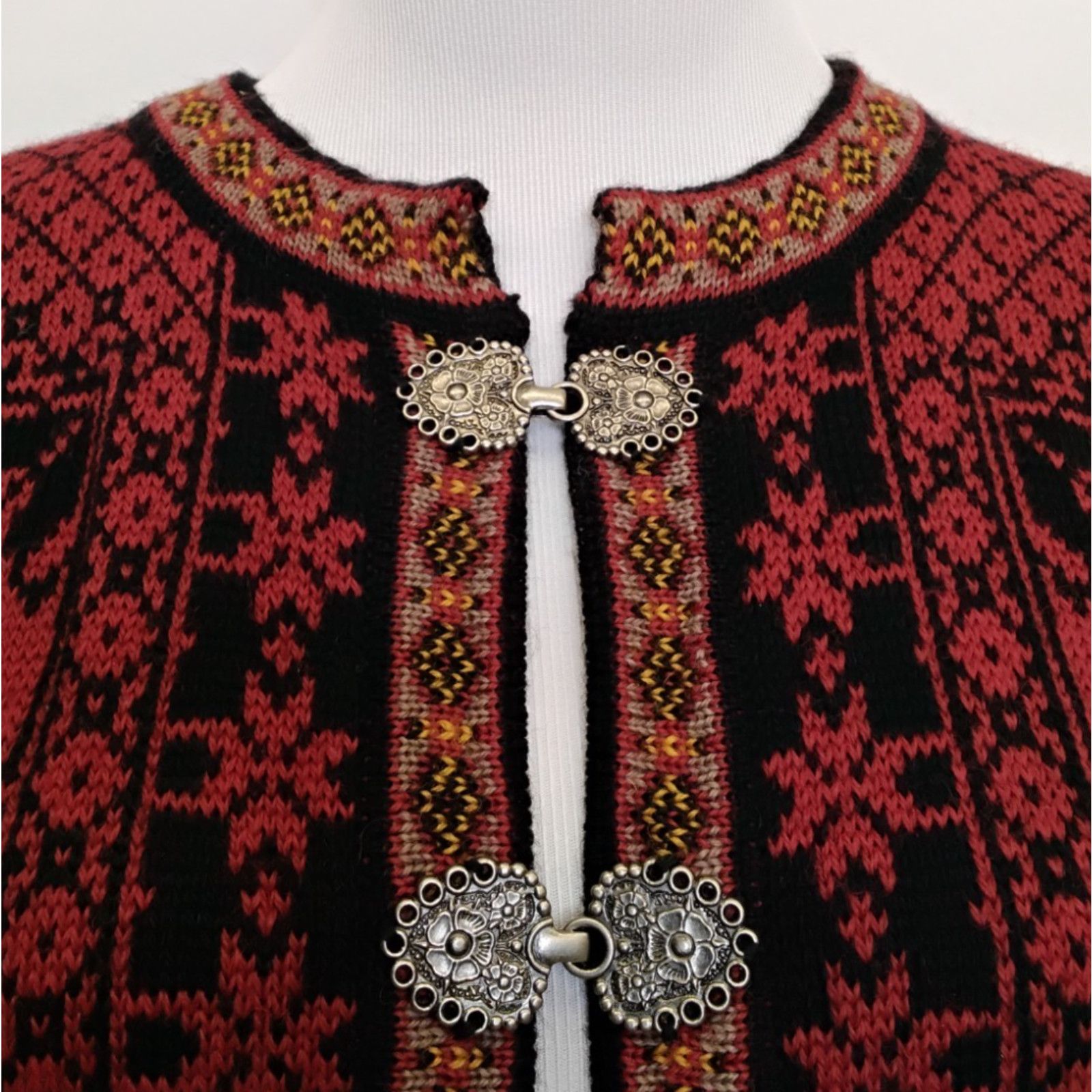 Other Christiania Sweaters Cardigan Women M Red Fair Isle NWT VTG Size M / US 6-8 / IT 42-44 - 5 Thumbnail
