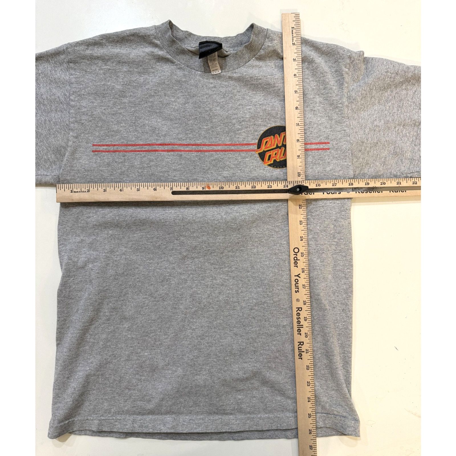 Santa Cruz Skateboards Santa Cruz Skateboards Y2K Shirt Mens MED Gray Double Sided Size US M / EU 48-50 / 2 - 4 Thumbnail