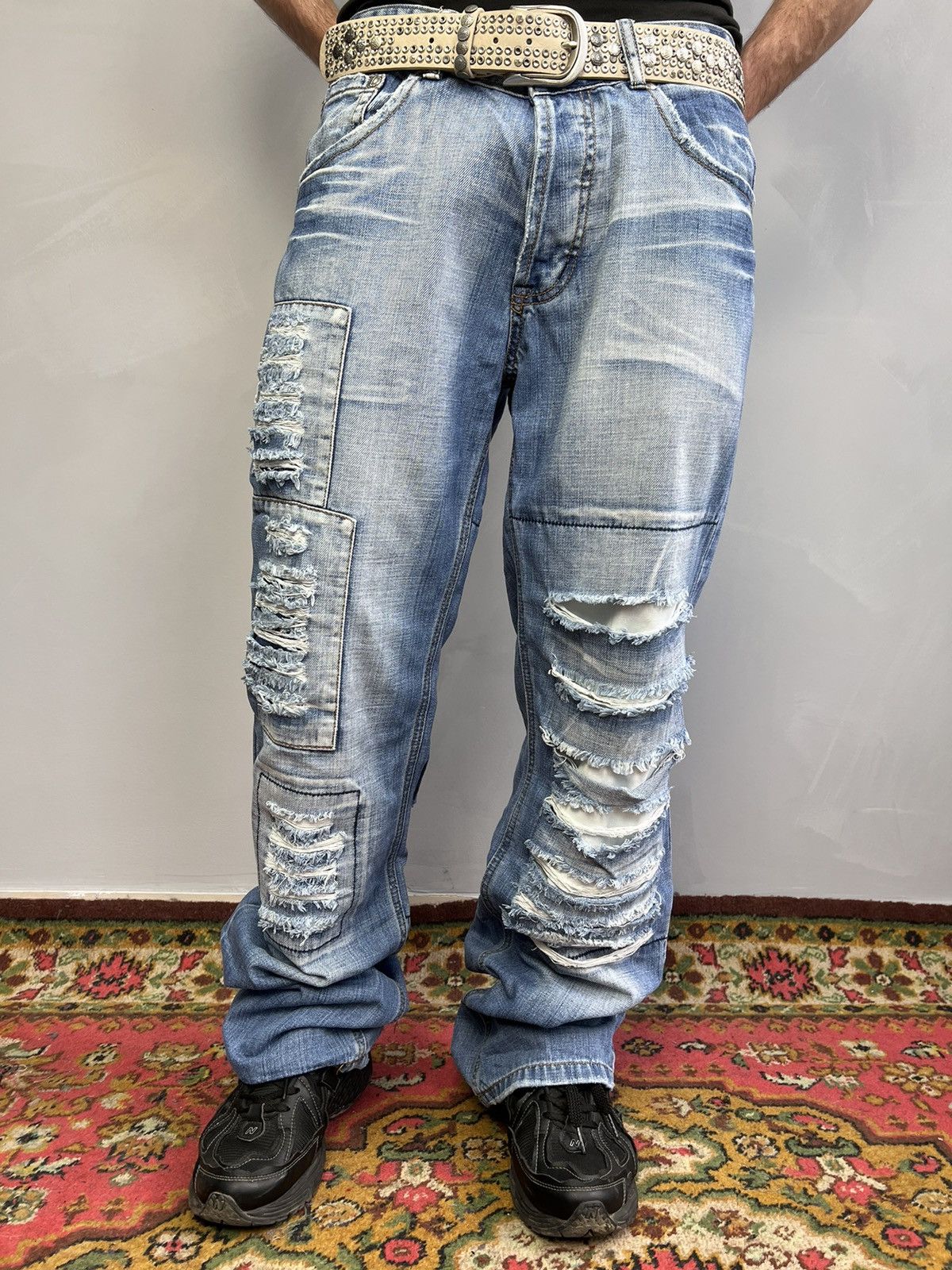 Japanese Brand × Vintage Vintage Y2K/2000s Grunge Light Wash Distressed Jeans+belt Size US 32 / EU 48 - 3 Thumbnail