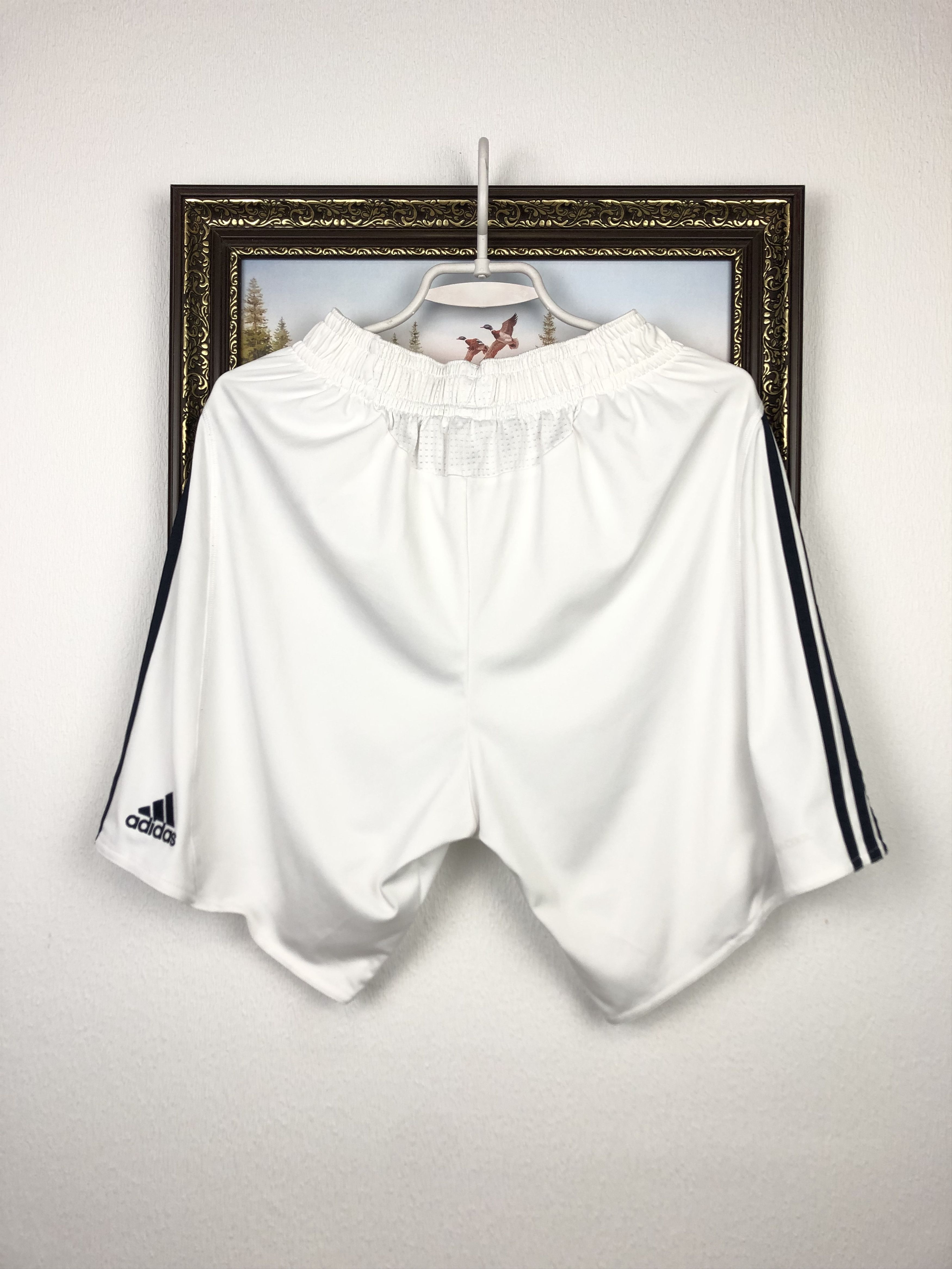 Adidas Vintage Adidas Chelsea Football Shorts Soccer Track Size M Size US 32 / EU 48 - 10 Thumbnail