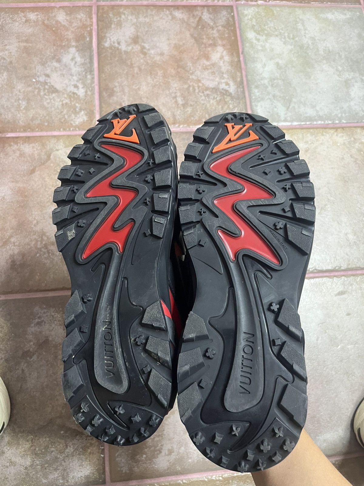 Louis Vuitton Louis Vuitton runners Size US 10 / EU 43 - 5 Thumbnail