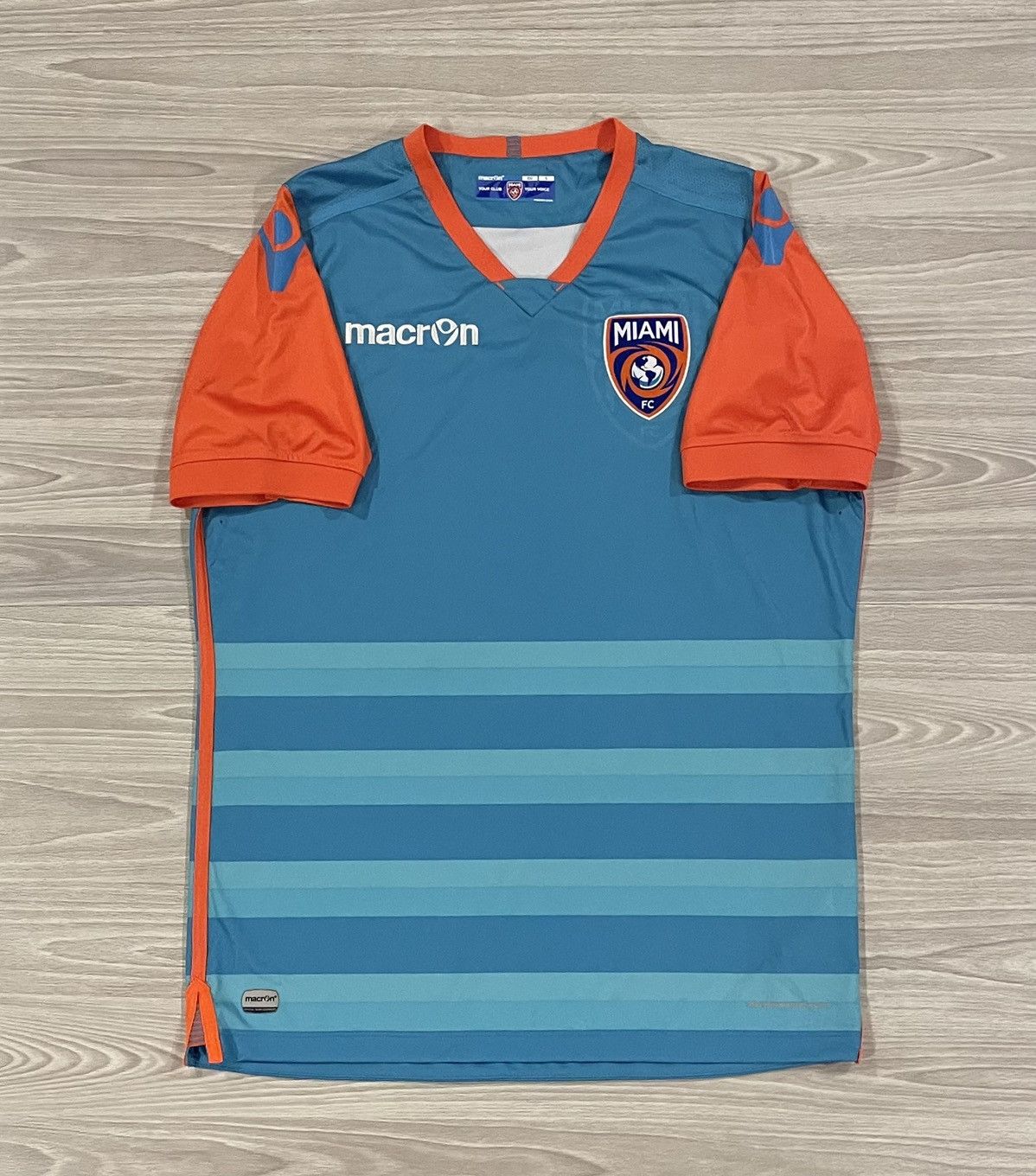 Macron Macron 2018/19 Miami FC Authentic Soccer Jersey Men’s Small Size US S / EU 44-46 / 1 - 1 Thumbnail