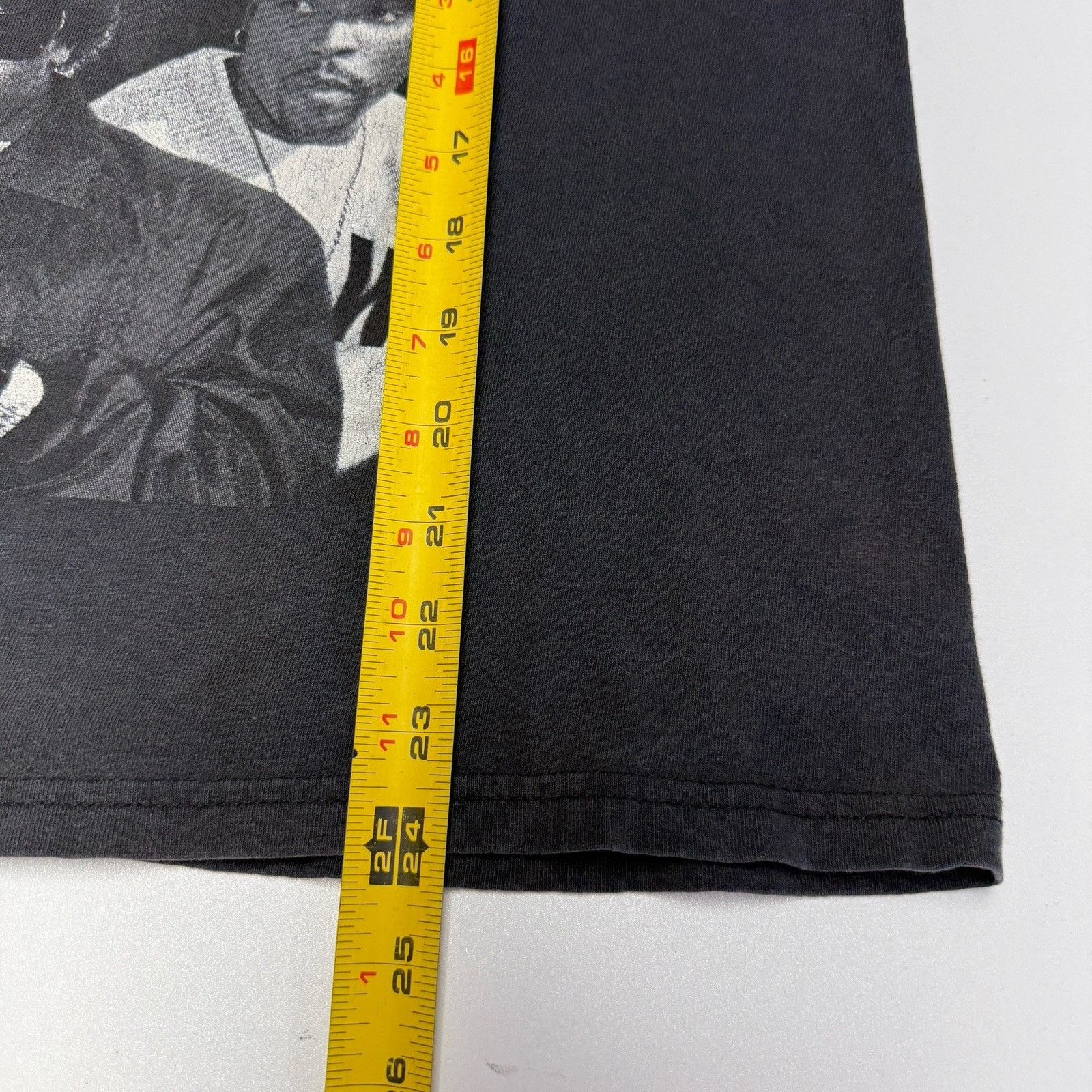 Rap Tees Vintage West Coast Rappers Hip Hop T Shirt Mens Medium Faded Size US M / EU 48-50 / 2 - 8 Thumbnail