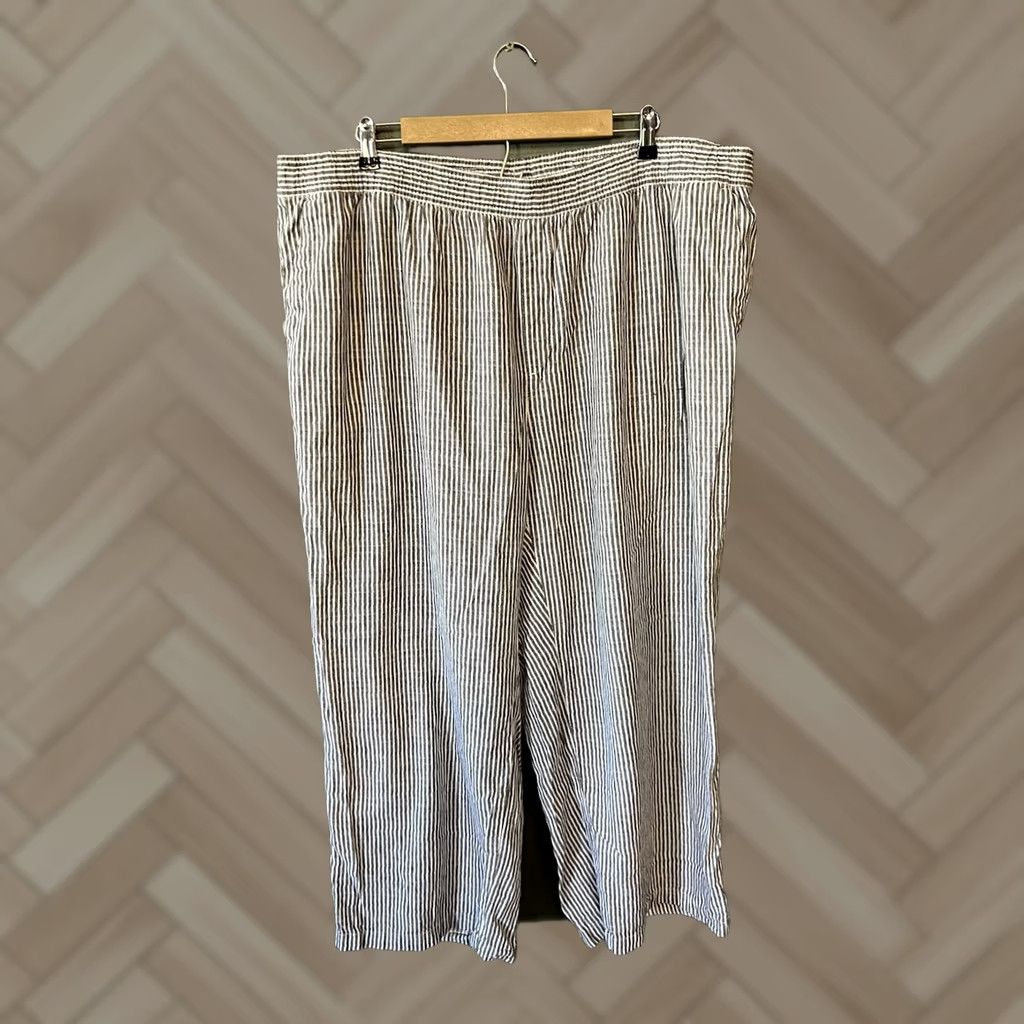 Old Navy Old Navy Womens Gray Striped Pull On Linen Pants 3X Plus Size Cropped Drawstring Pants Womens Gray Stripe Linen Plus Size 3X Size 40" / US 18 - 1 Thumbnail