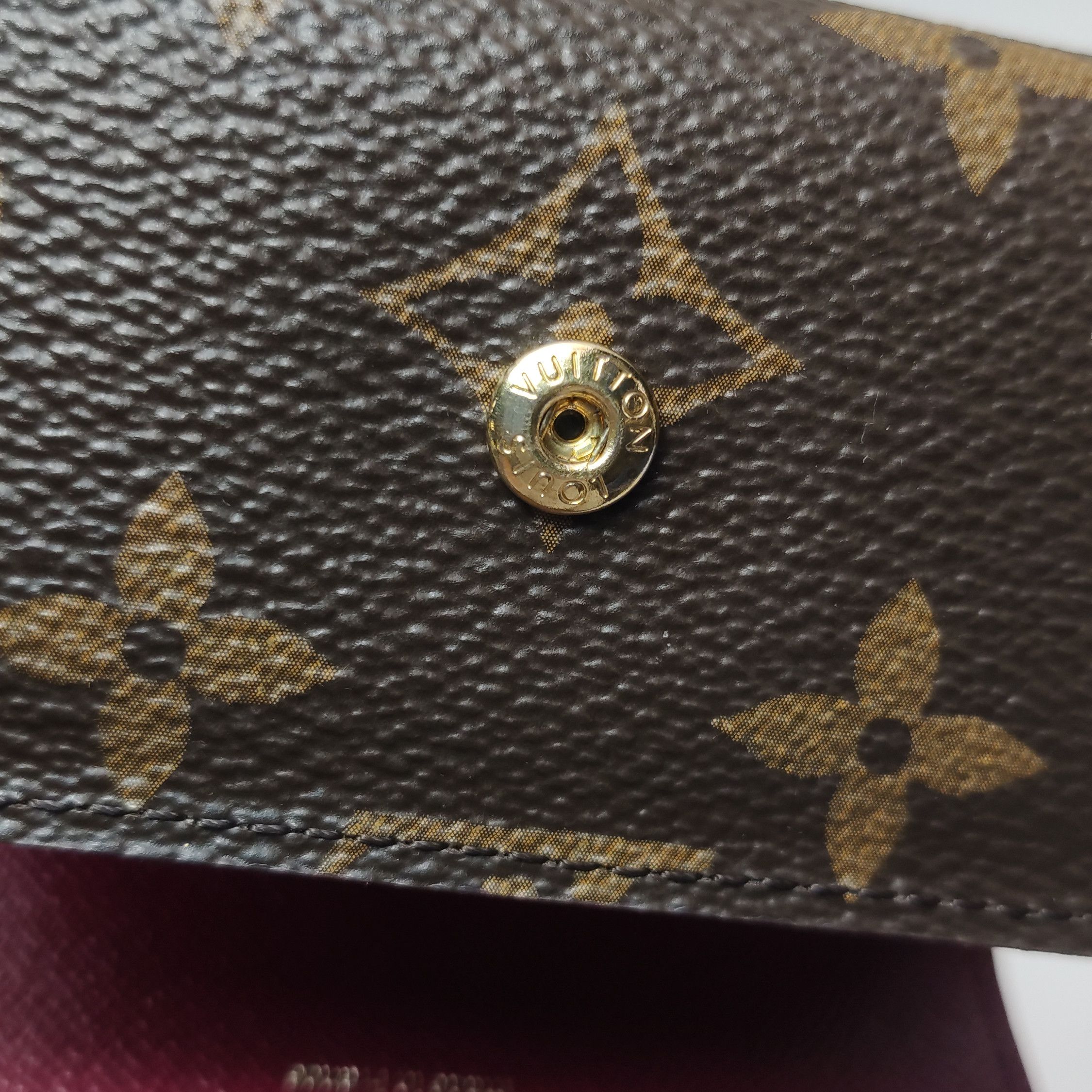 Louis Vuitton Louis Vuitton (LV) Monogram Print Key Bag -y2506 Size ONE SIZE - 8 Thumbnail