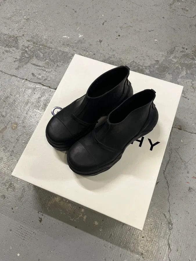 Givenchy SS2023 Givenchy Show Rubber Rain Mid Boots Size US 9.5 / IT 39.5 - 2 Thumbnail