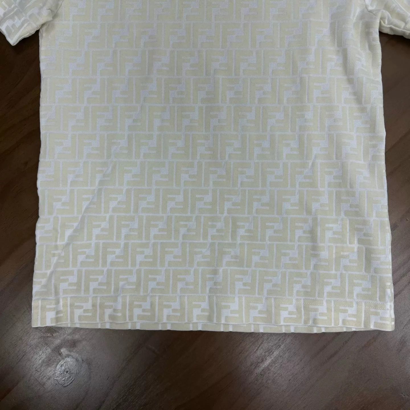 Fendi Fendi flocked all over cream SS XXS minor stain Size US XXS / EU 40 - 6 Thumbnail