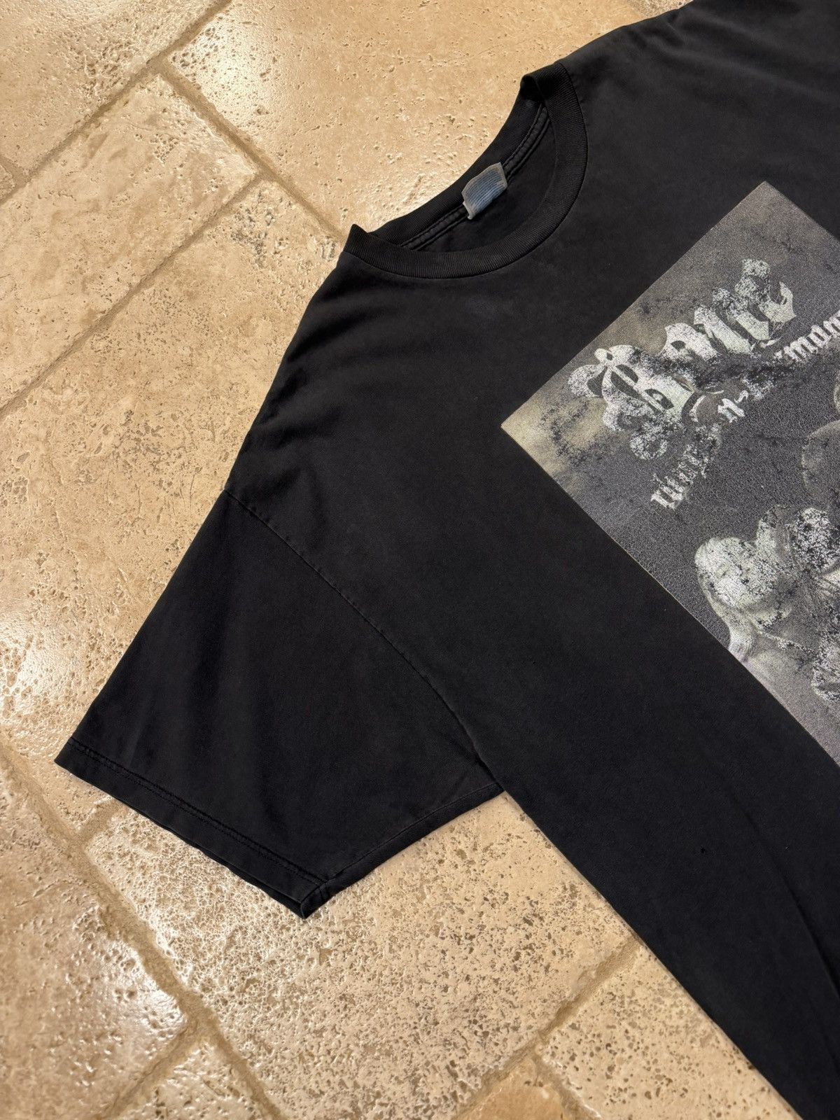 Vintage Vintage Bone Thugs N Harmony BTNH Resurrection Faded Rap Tee Size US XXL / EU 58 / 5 - 5 Thumbnail
