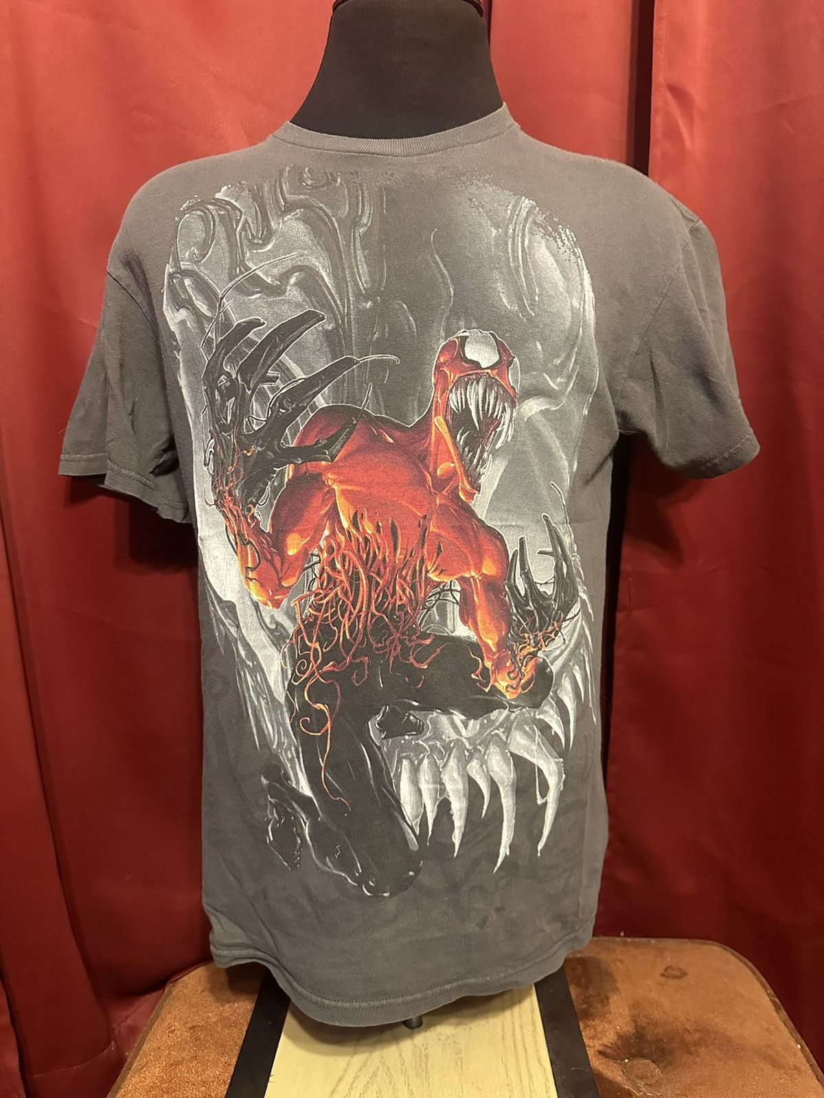 Mad Engine × Marvel Comics Marvel Comics Carnage Venom Tshirt Y2K Mad Engine Grail Size US L / EU 52-54 / 3 - 1 Thumbnail