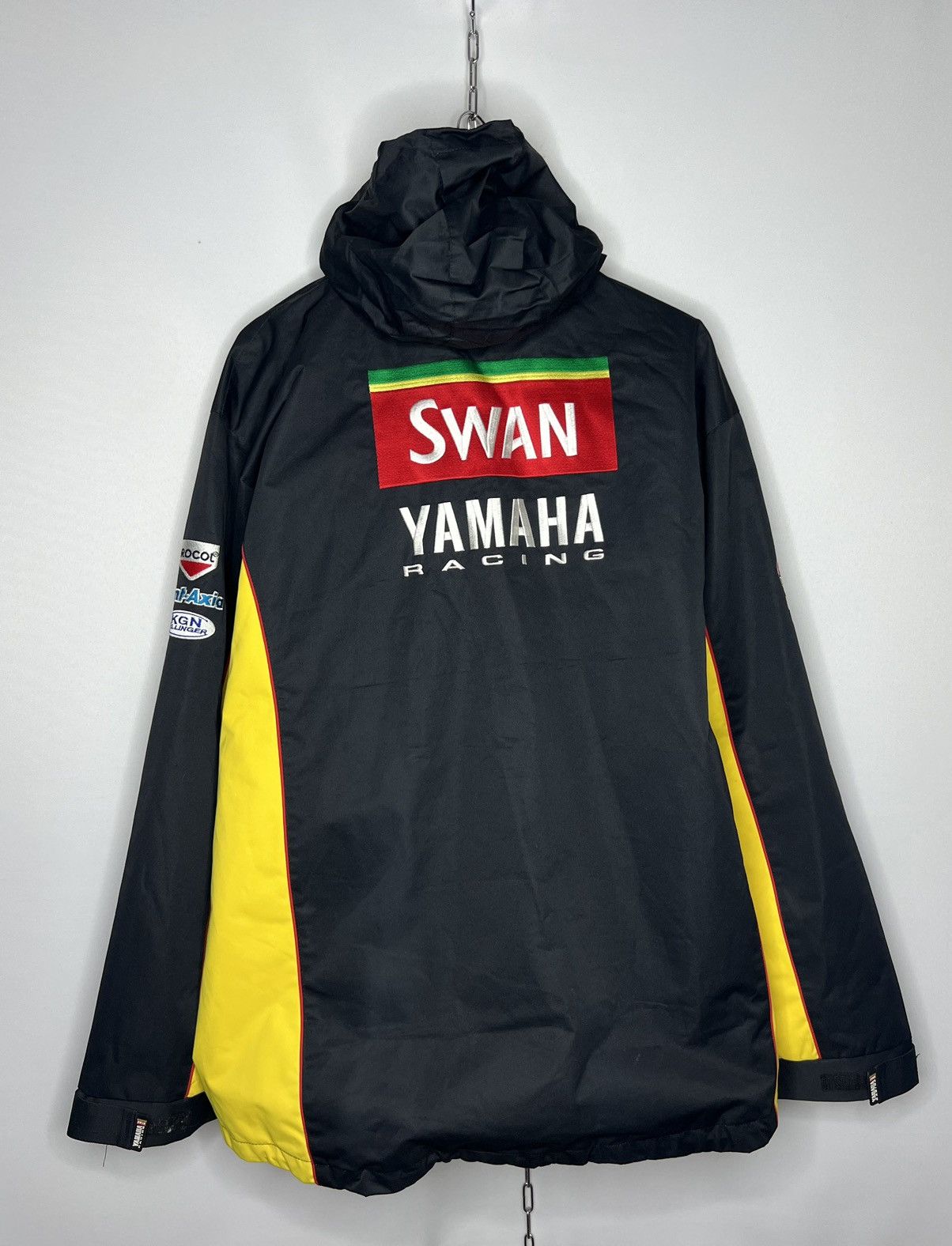 Yamaha 🏎️ Yamaha Racing Swan Big Logo SoftShell Jacket Parka Moto 🏎️ Size US XXL / EU 58 / 5 - 1 Thumbnail