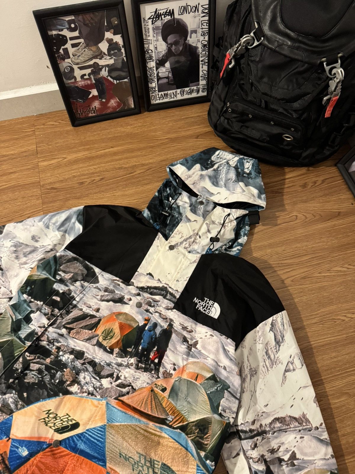 The North Face The North Face X Invincible The Expedition Series Mountain Size US XL / EU 56 / 4 - 5 Thumbnail