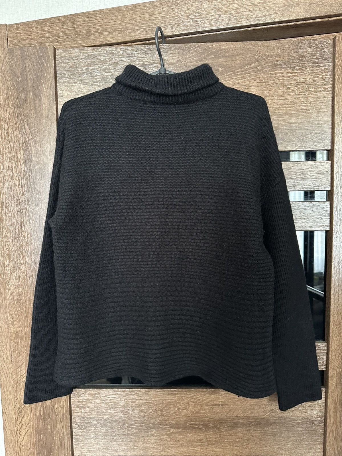 Helmut Lang Helmut Lang Knit Wool Sweater Turtleneck Size US M / EU 48-50 / 2 - 2 Thumbnail