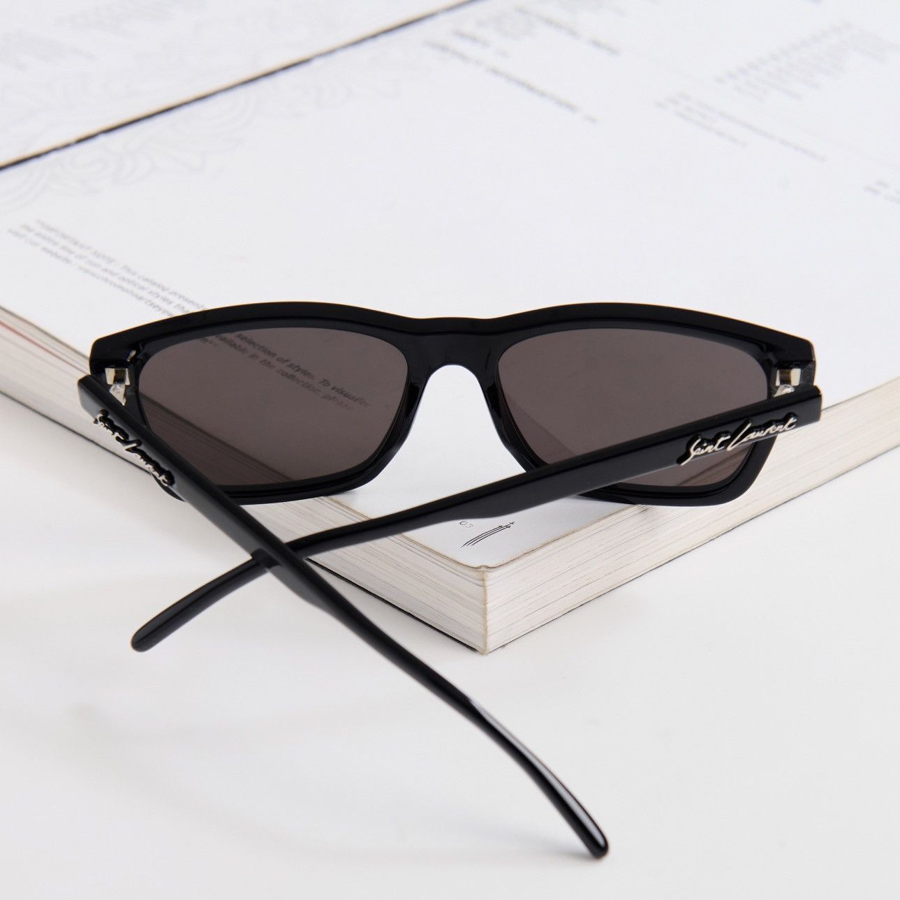 Saint Laurent Paris SAINT LAURENT SL 318 001 SUNGLASSES Size ONE SIZE - 8 Thumbnail
