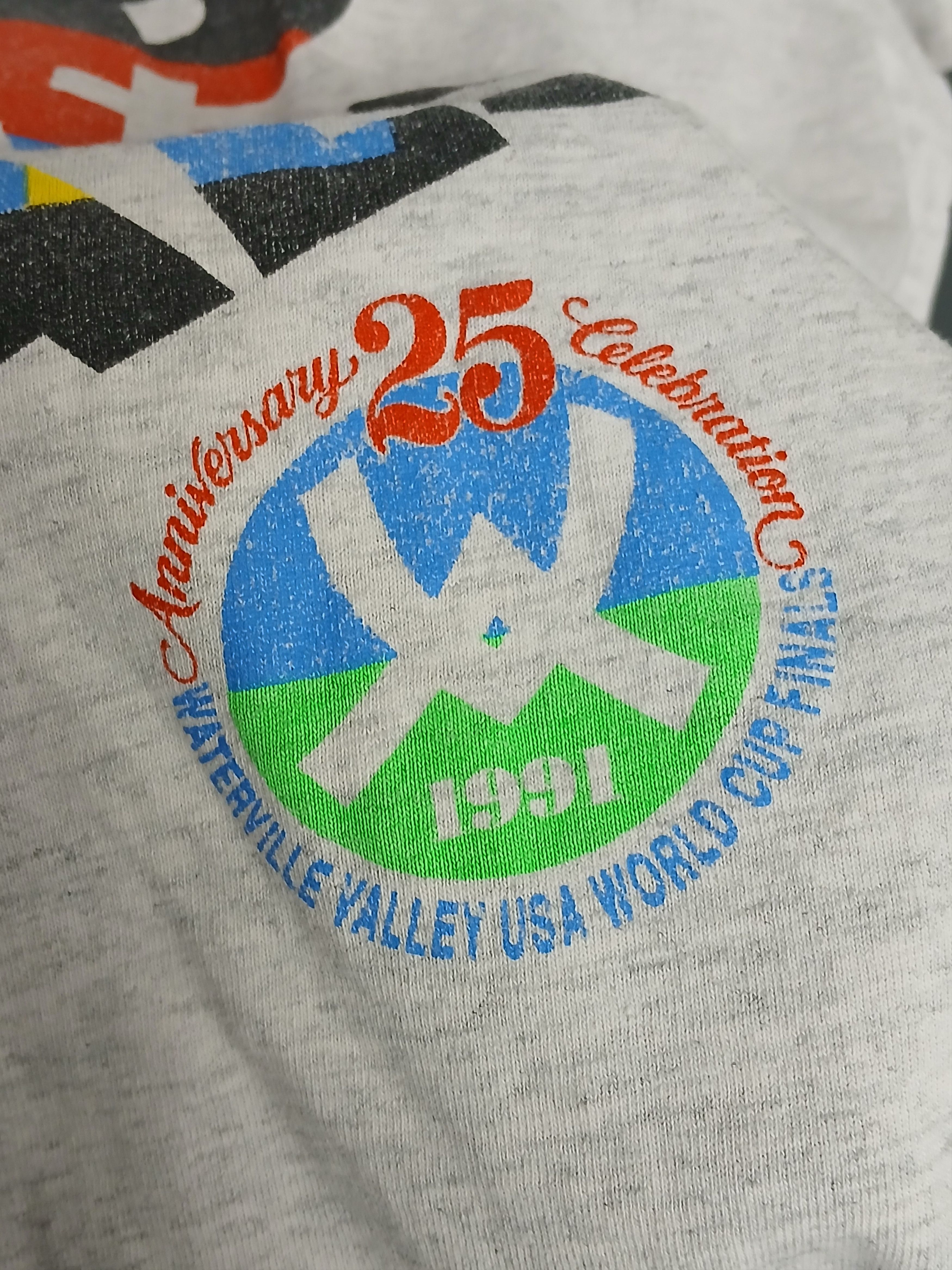 Vintage Vintage 1991 Alpine Ski World Cup USA T-Shirt Size US XL / EU 56 / 4 - 5 Thumbnail