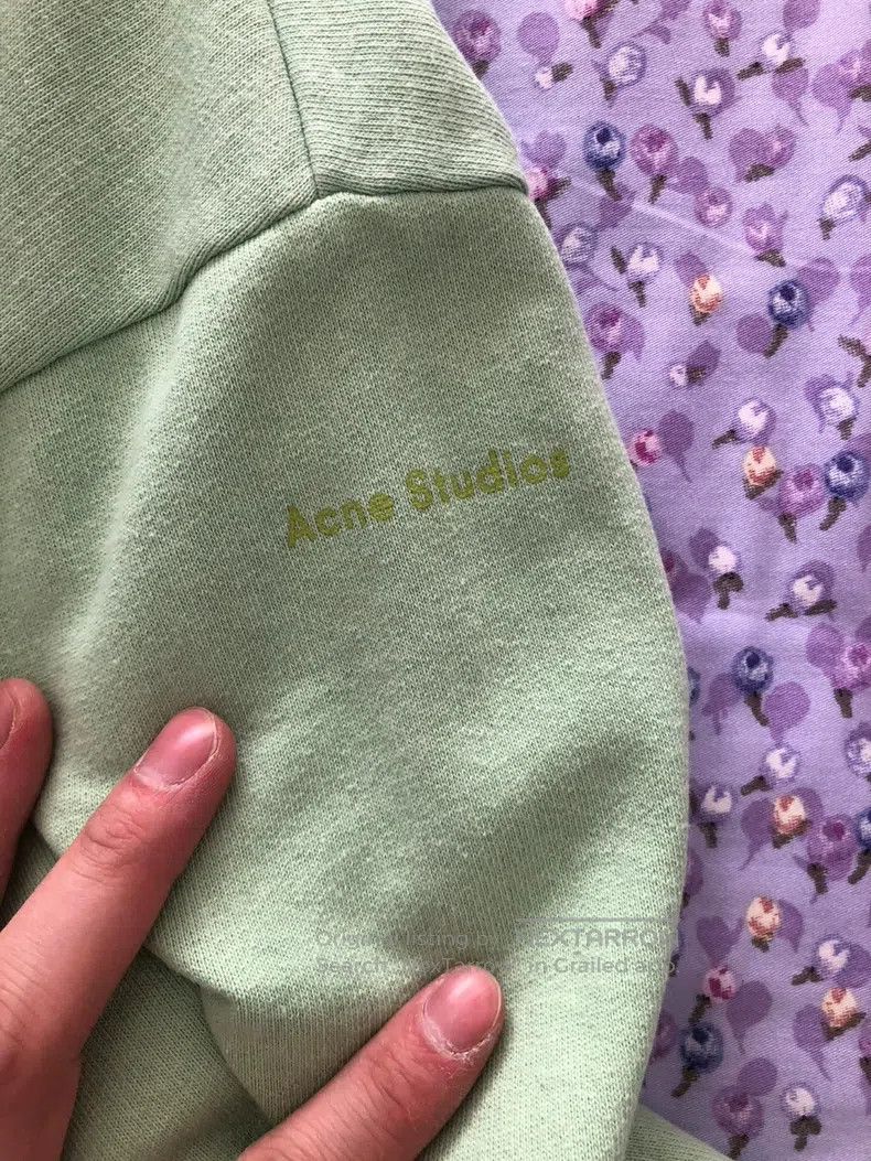 Acne Studios Acne Studios Graffiti Sweatshirt, Green Size US S / EU 44-46 / 1 - 4 Thumbnail