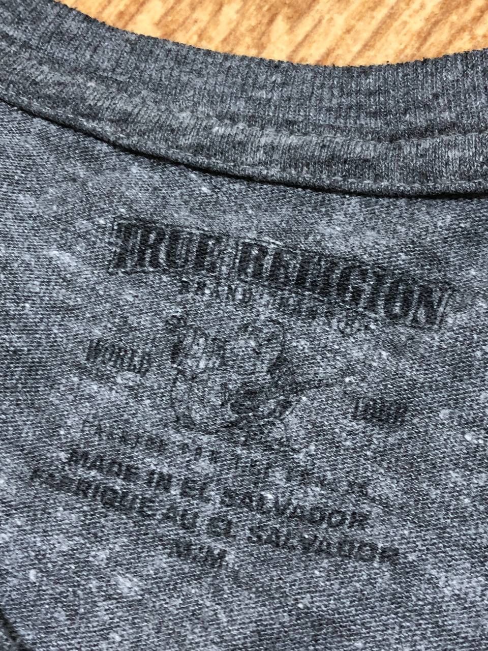 True Religion Vintage T-shirts TRUE RELIGION Big Logo Used Y2K 00s USA Size US M / EU 48-50 / 2 - 2 Thumbnail