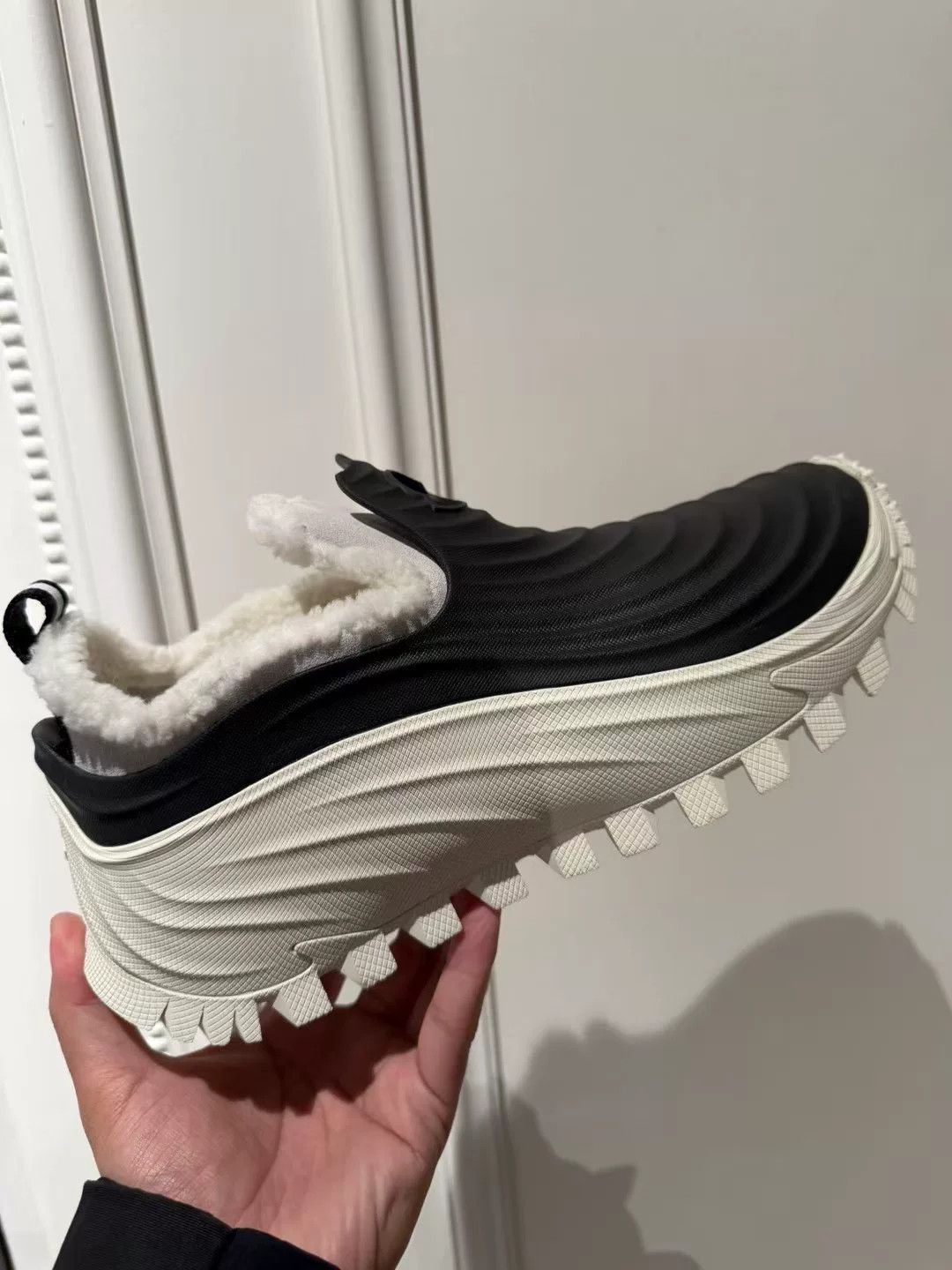 Moncler moncler men's winter casual shoes size 42 Size US 9 / EU 42 - 1 Thumbnail