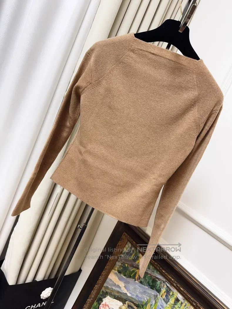 Loro Piana Loro Piana Khaki Long Sleeve Knit Top Size XS / US 0-2 / IT 36-38 - 2 Thumbnail