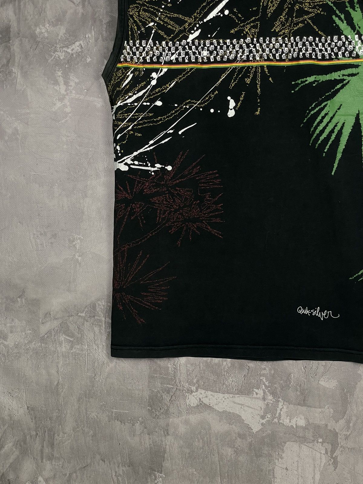 Quiksilver × Vintage Y2K Faded Tank Top Quiksilver Vintage Rasta Tee Streetwear Size US L / EU 52-54 / 3 - 6 Thumbnail