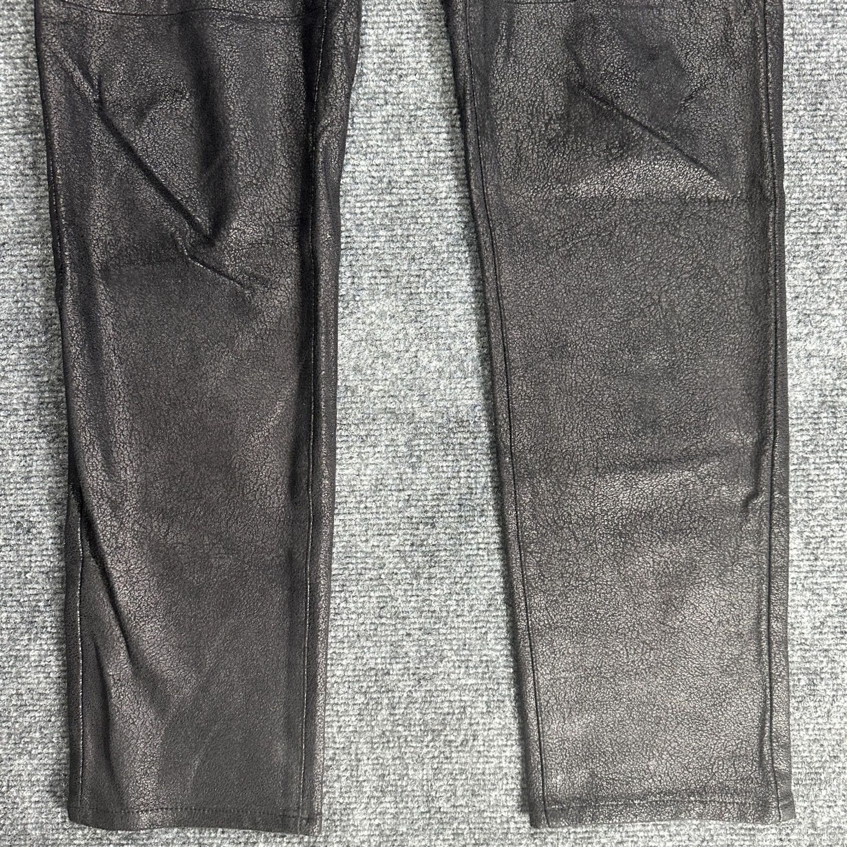 NYDJ NYDJ Pants Womens 6 Legging Skinny Black Faux Vegan Suede Stretch Zip Fly Pockets Pants Size 28" / US 6 / IT 42 - 2 Thumbnail