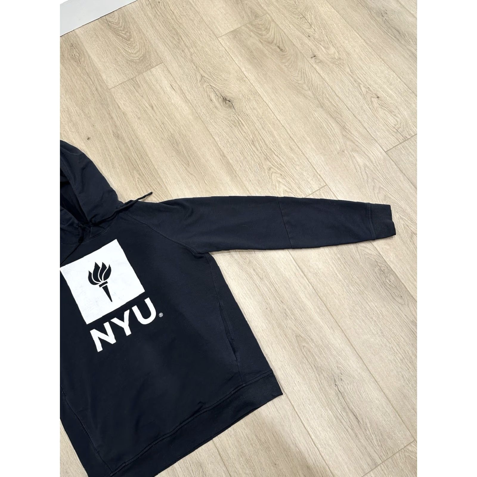 Lululemon Lululemon Hoodie NYU Black S Small Unisex Adults Pullover Logo Crooked Size US S / EU 44-46 / 1 - 2 Thumbnail