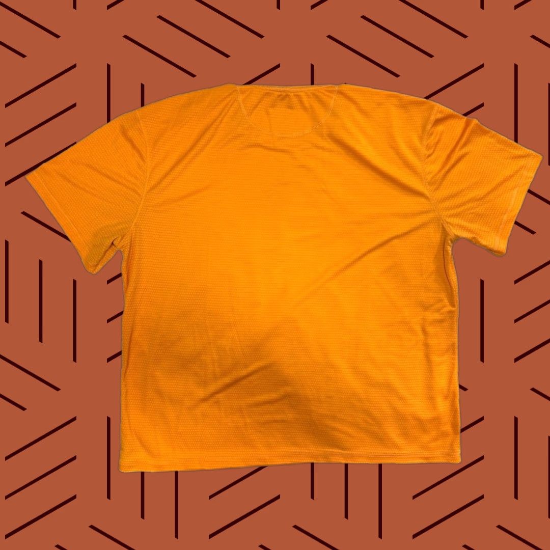 Vintage VINTAGE Reel Legends Freeline Solid Short Sleeve Performance Fishing Shirt XXL 2XL Orange Mens Shirt 2XL 26" armpit- armpit 30" hem Size US XXL / EU 58 / 5 - 1 Thumbnail