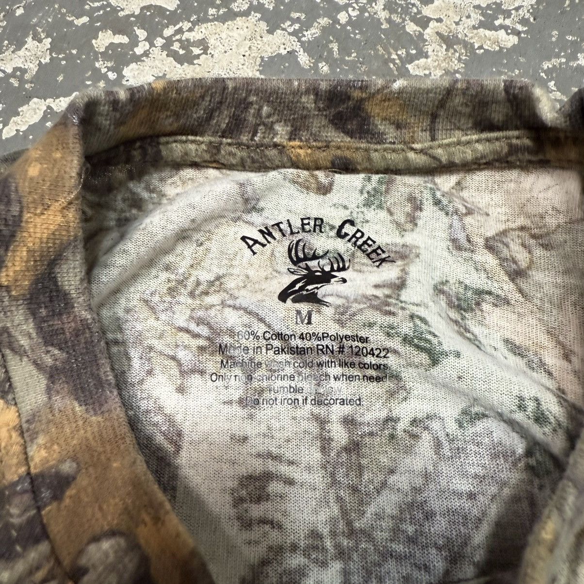 Vintage Vintage Antler Creek RealTree Camo Essential Long Sleeve Tee Size US M / EU 48-50 / 2 - 4 Thumbnail