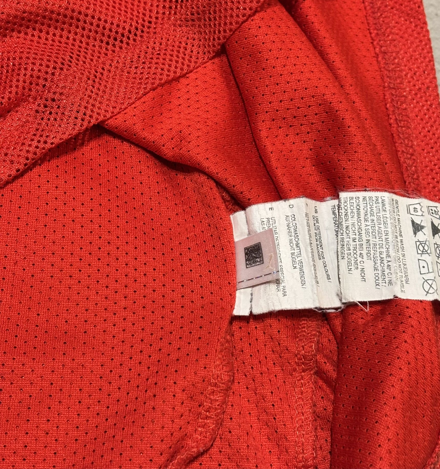Puma Switzerland 2008 Puma Football Jersey Size S Size US S / EU 44-46 / 1 - 17 Thumbnail