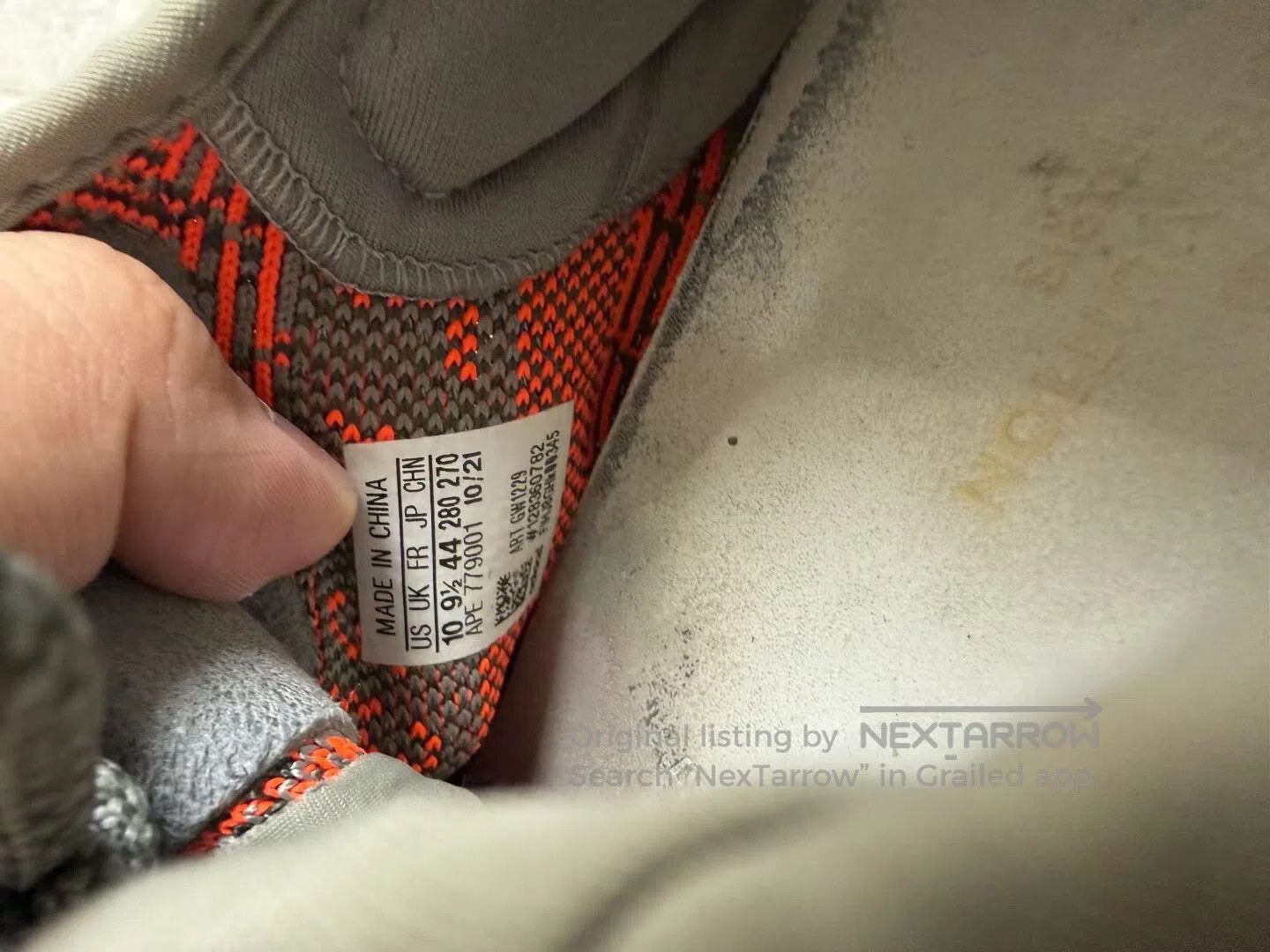 Yeezy yezzy shoes| Size US 10.5 / EU 43-44 - 5 Thumbnail