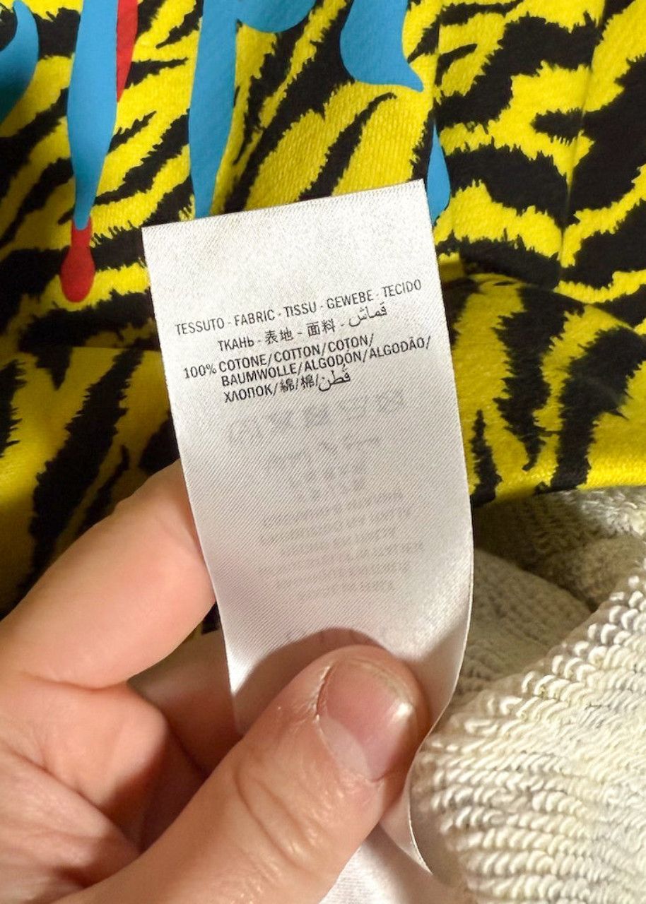 Gucci Gucci 2019 Guccify Yellow Black Tiger Print Sweatshirt Size US M / EU 48-50 / 2 - 7 Thumbnail