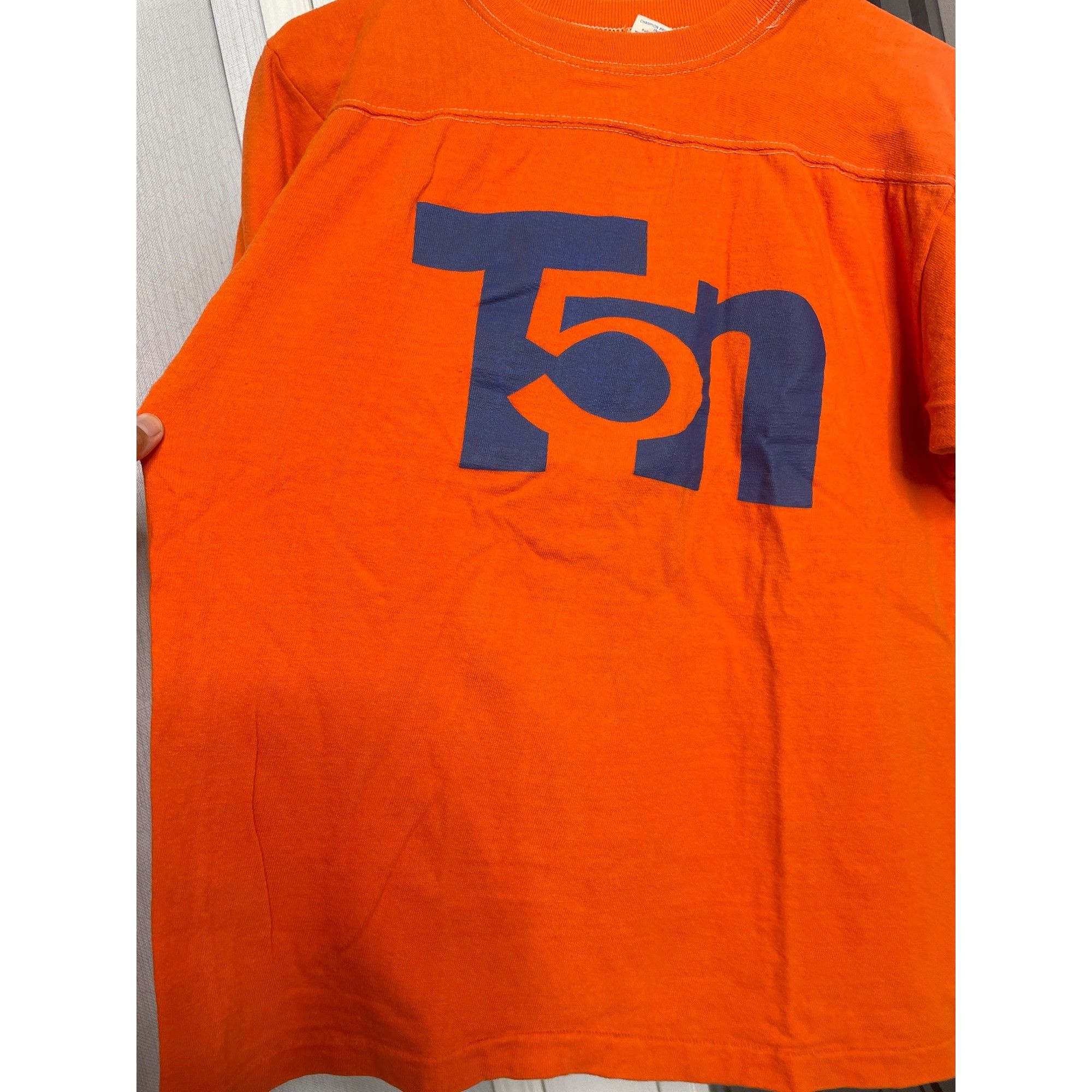 Champion RARE Vintage Champion T5n Mel 12 Large L LG Orange T-Shirt Size US L / EU 52-54 / 3 - 3 Thumbnail