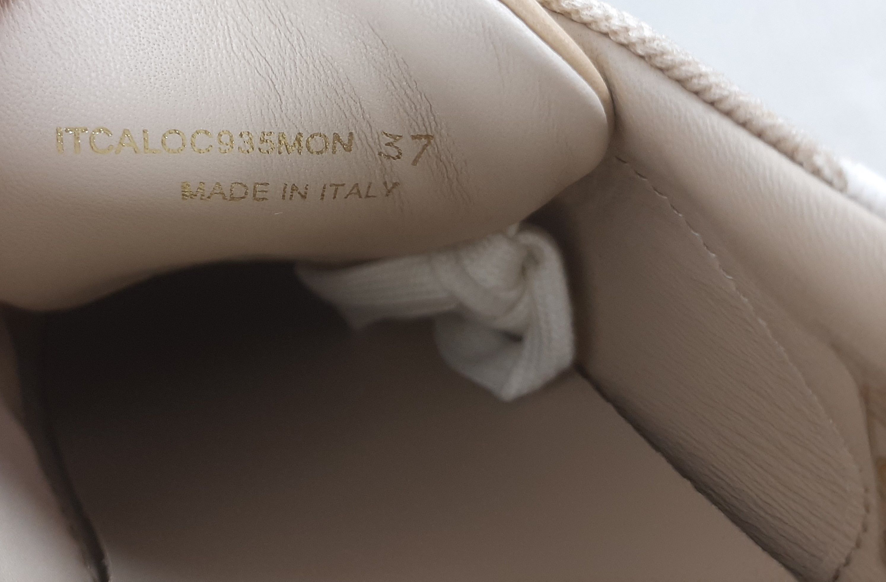 Burberry Burberry Salmond Check Sneakers Beige Women's US 7 EU 37 Size US 7 / IT 37 - 10 Thumbnail