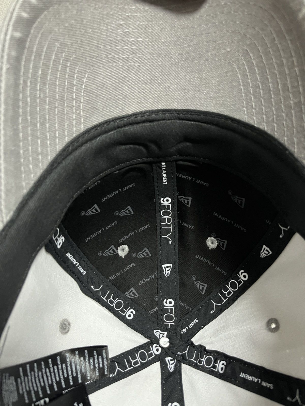 New Era × Saint Laurent Paris Rare Saint Laurent New Era Gray Slrd Exclusive Snapback Hats Size ONE SIZE - 7 Thumbnail