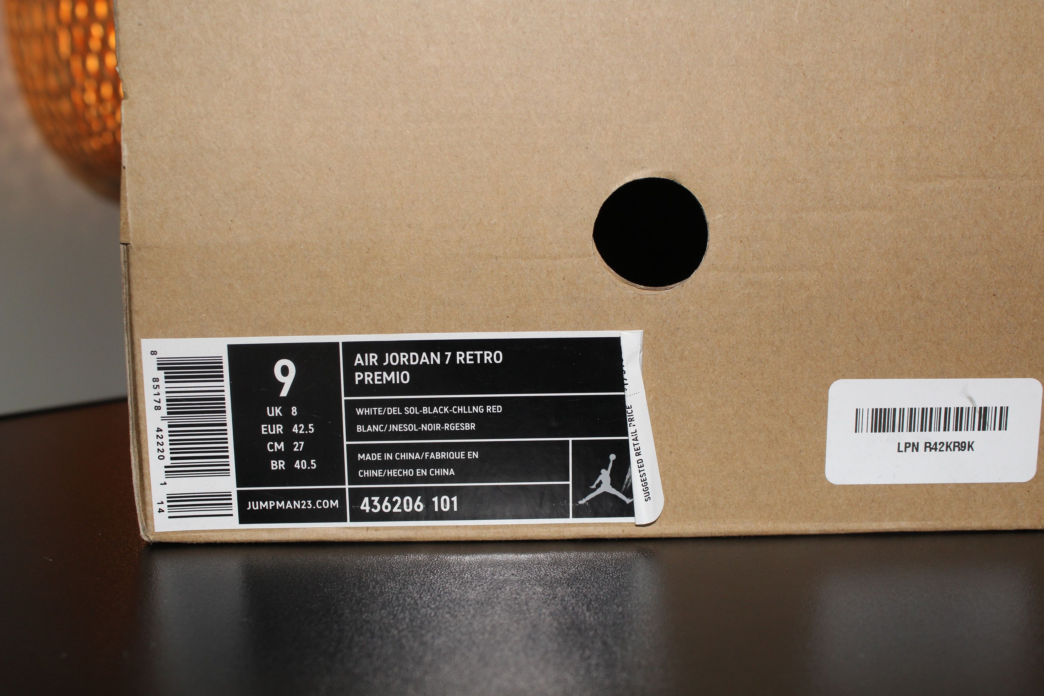 Jordan Brand 2010 Nike Air Jordan 7 Retro Premio BIN 23 White Size 9 Size US 9 / EU 42 - 7 Thumbnail