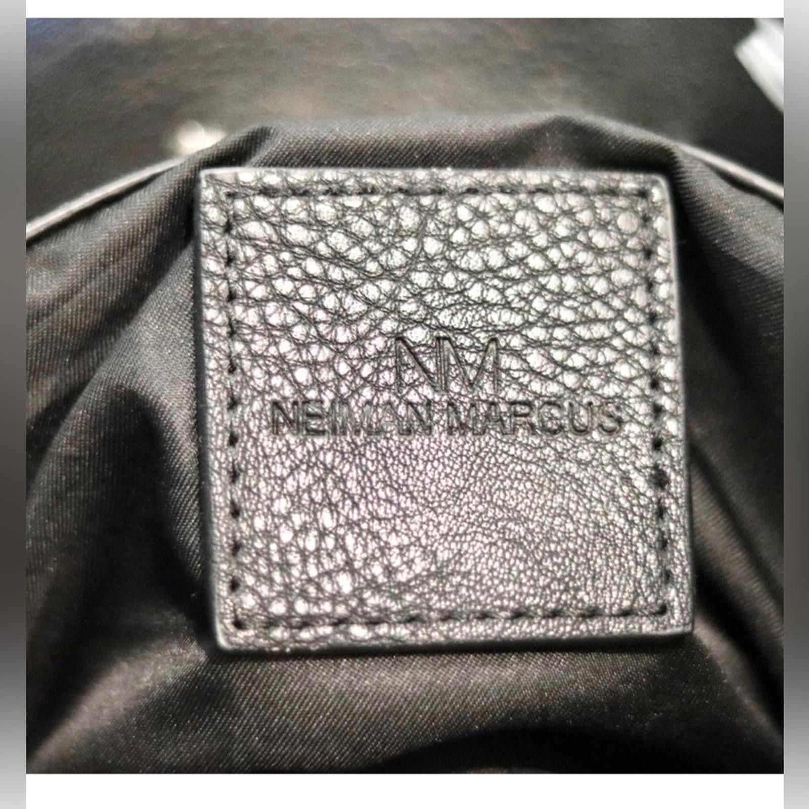 Neiman Marcus NM Neiman Marcus studded crossbody bag Size ONE SIZE - 7 Thumbnail