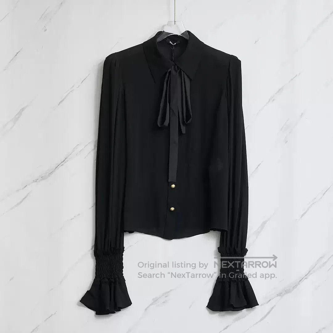 Balmain Balmain Women's Luxurious Court Shirt. Size M / US 6-8 / IT 42-44 - 1 Thumbnail