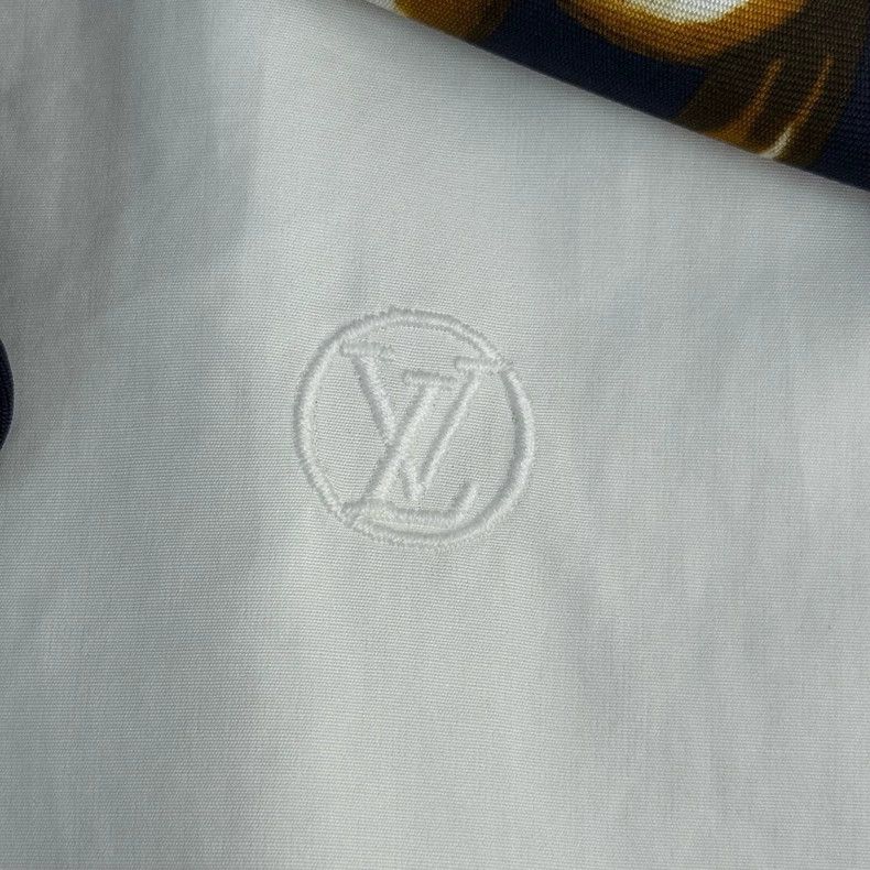 Louis Vuitton Louis Vuitton White embroidered logo scarf collar shirt 250 Size XS / US 0-2 / IT 36-38 - 8 Thumbnail