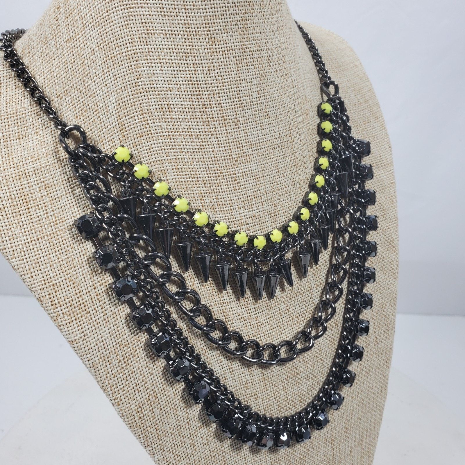 The Unbranded Brand Vintage BOHO Spike Necklace Yellow Beads 21 Inch Multi Chain Size ONE SIZE - 2 Thumbnail